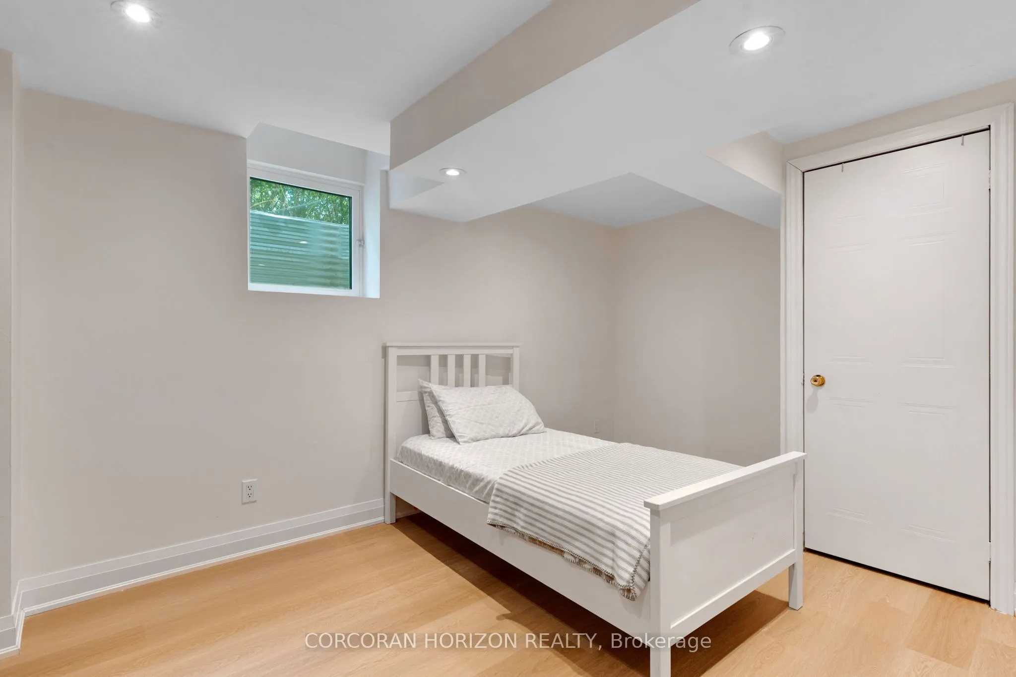 62 Glenvalley Drive
