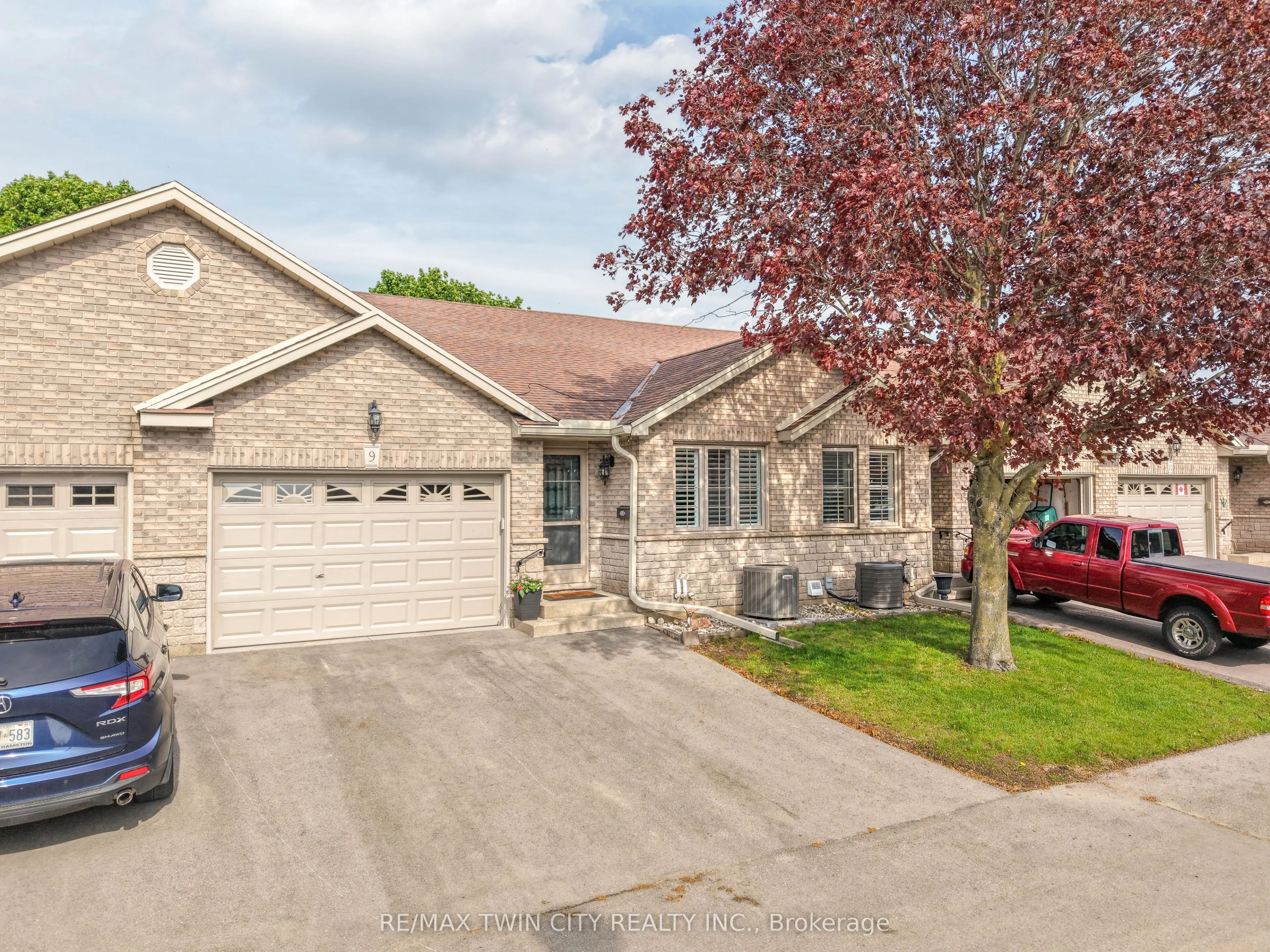 24 Griffiths Drive #9