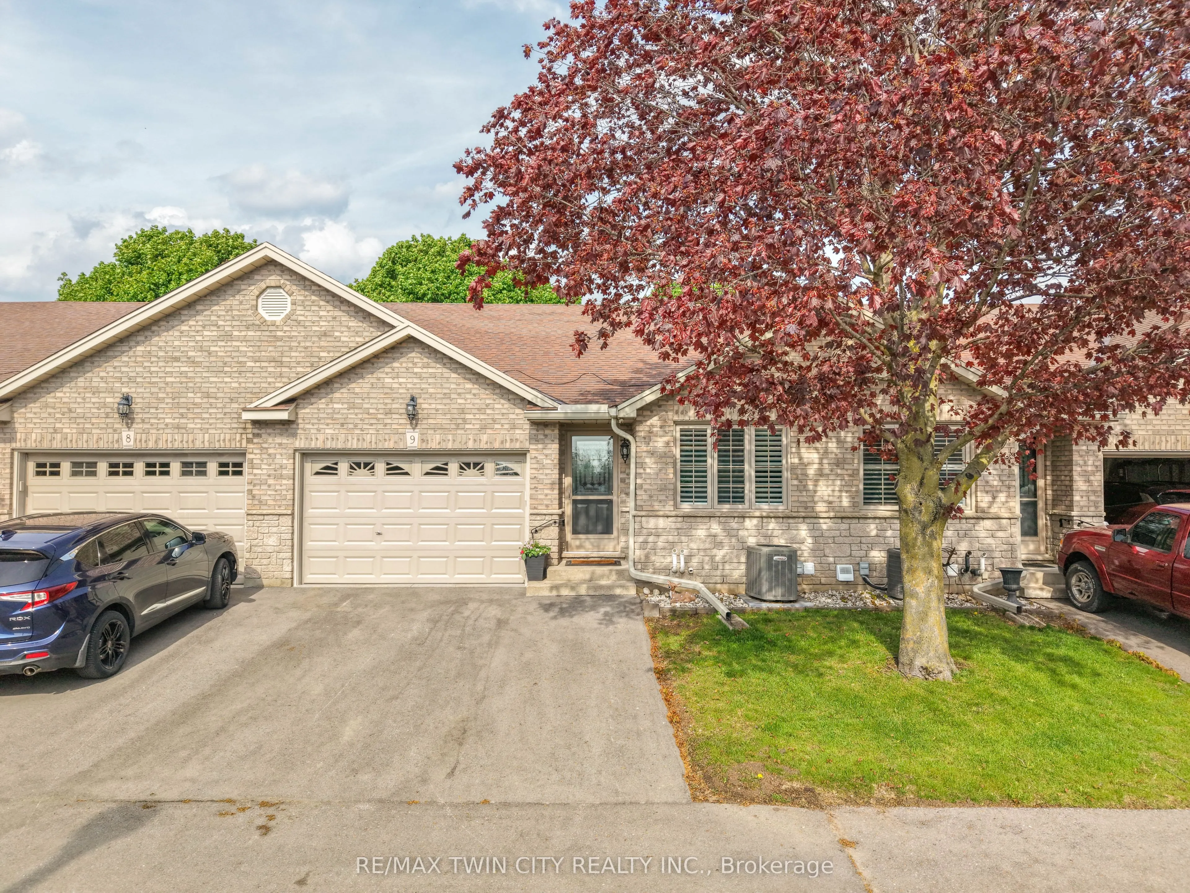 24 Griffiths Drive #9