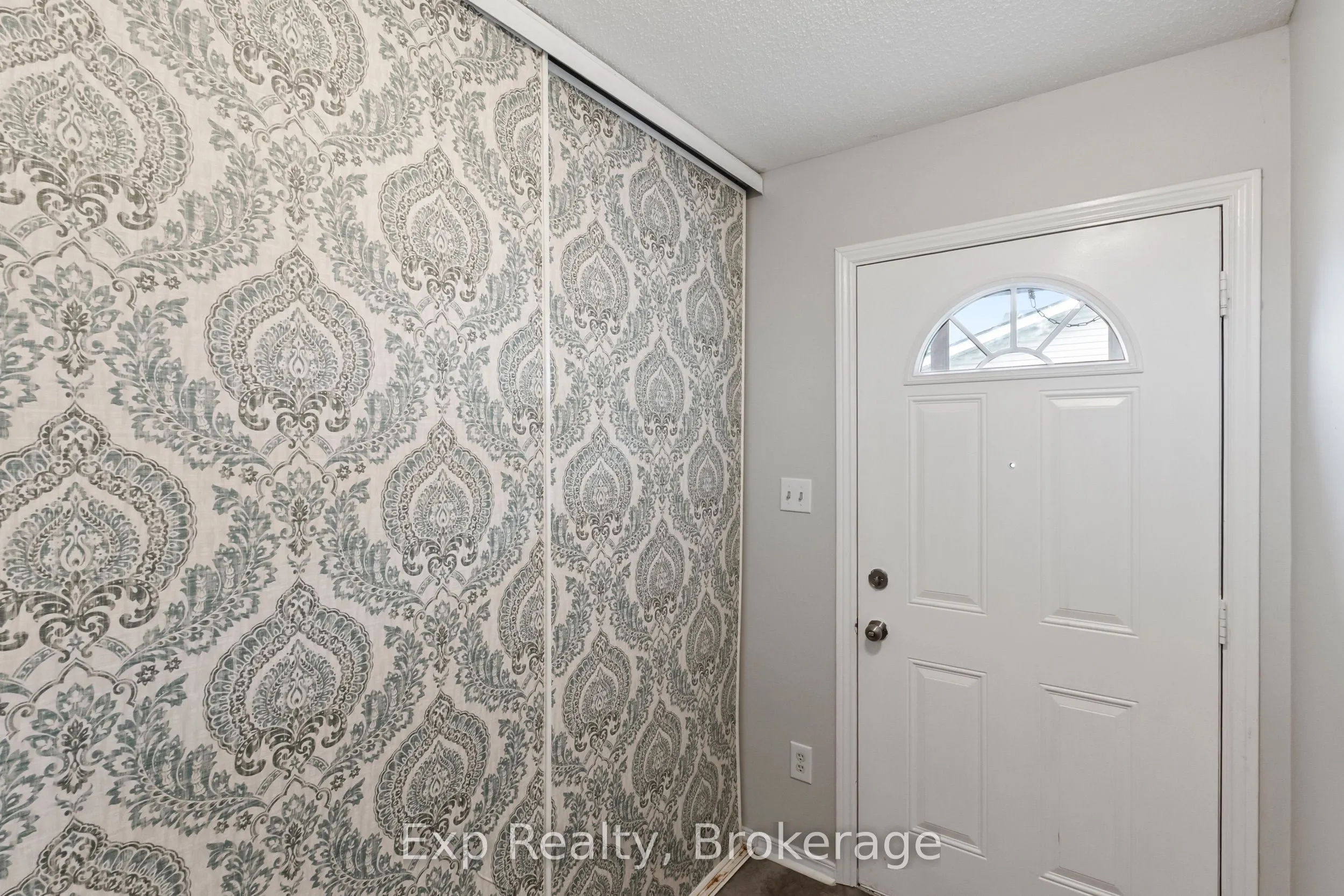 73 Lywood Street #18