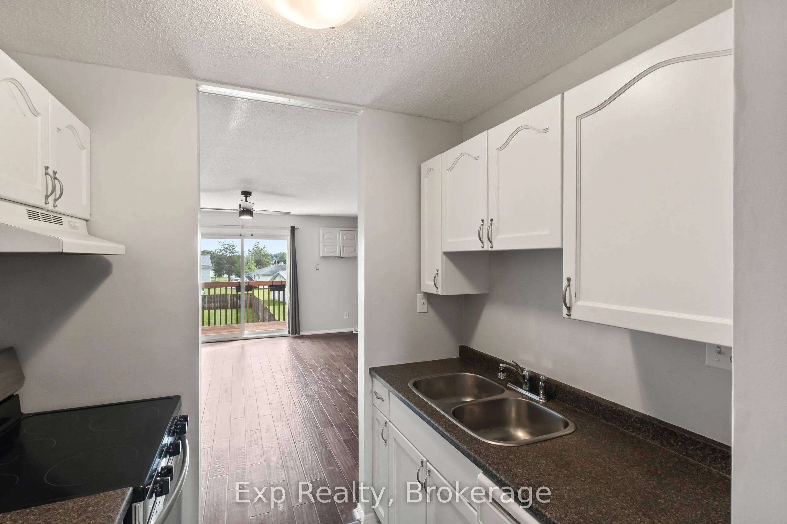 73 Lywood Street #18