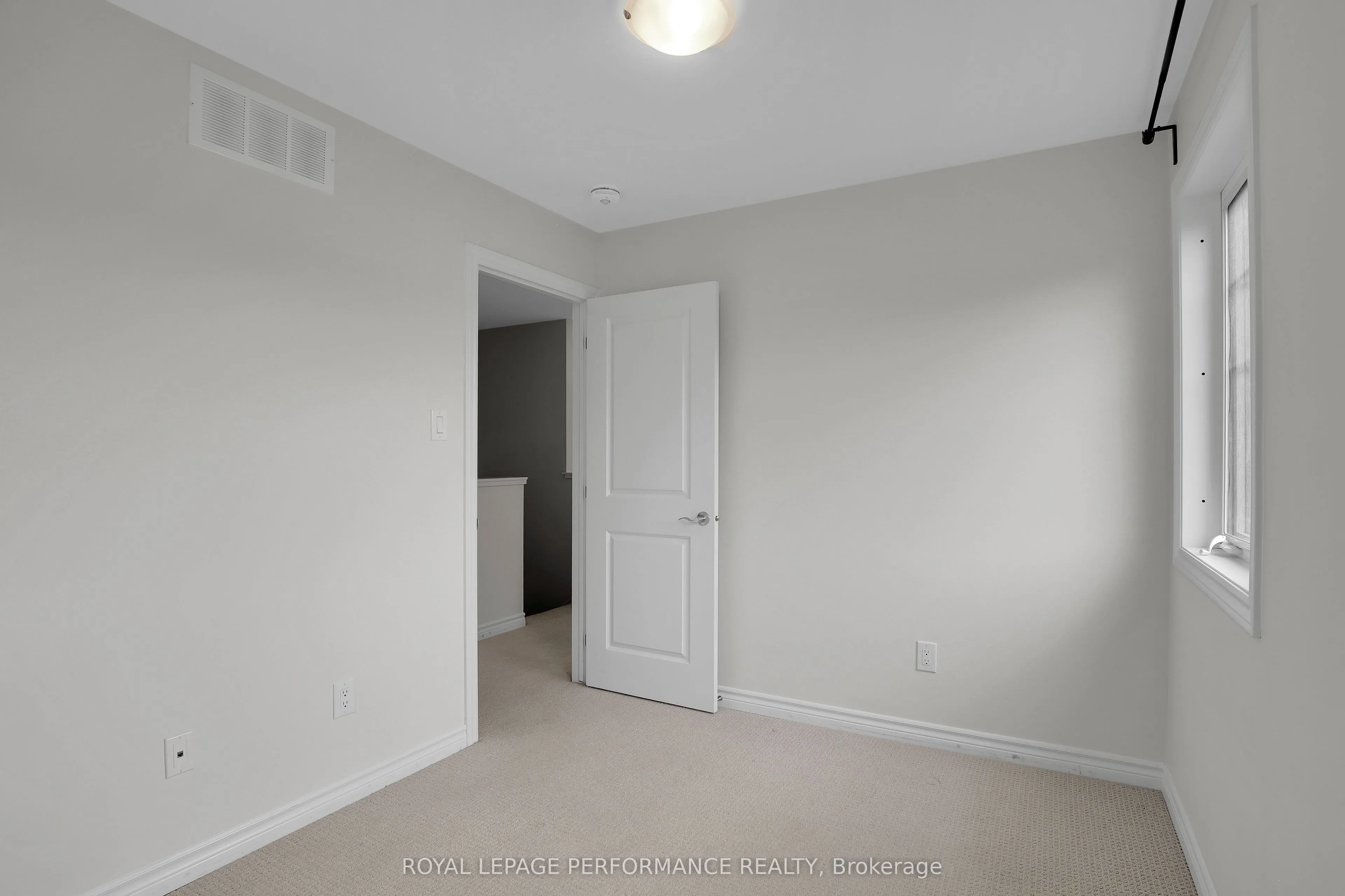 108 Wabikon Crescent