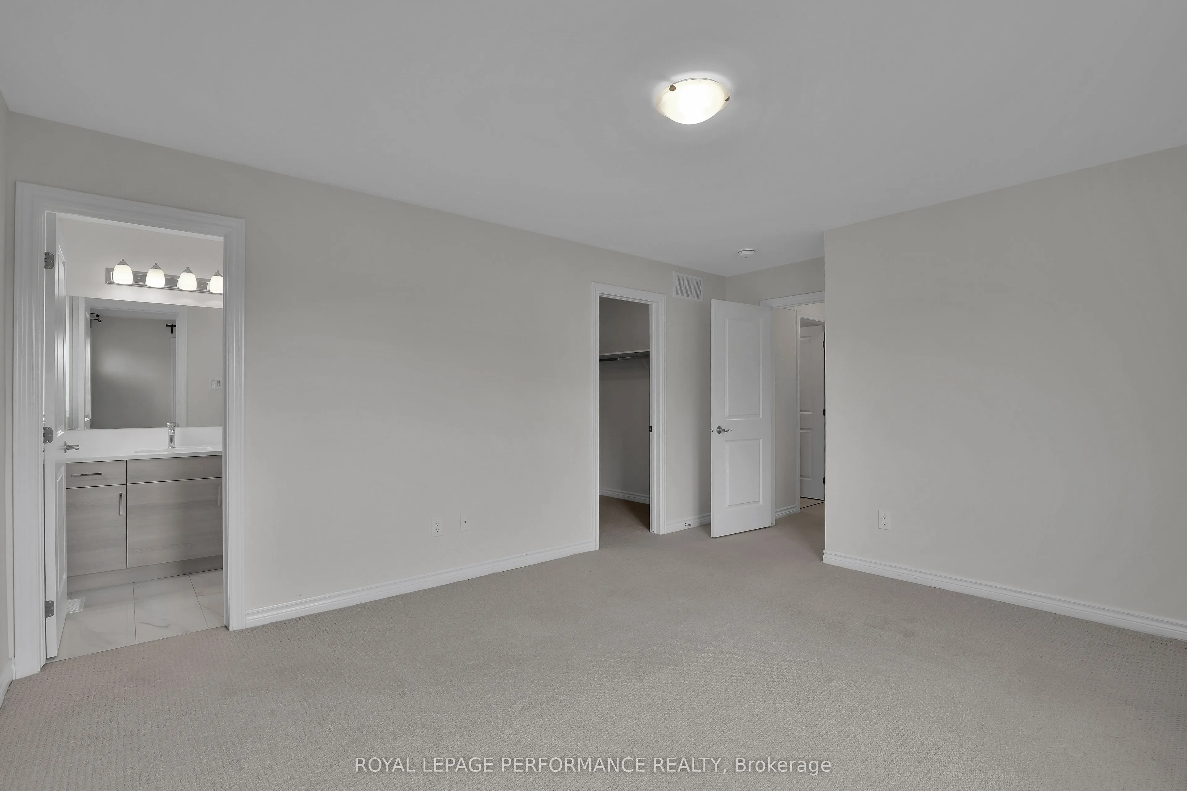 108 Wabikon Crescent
