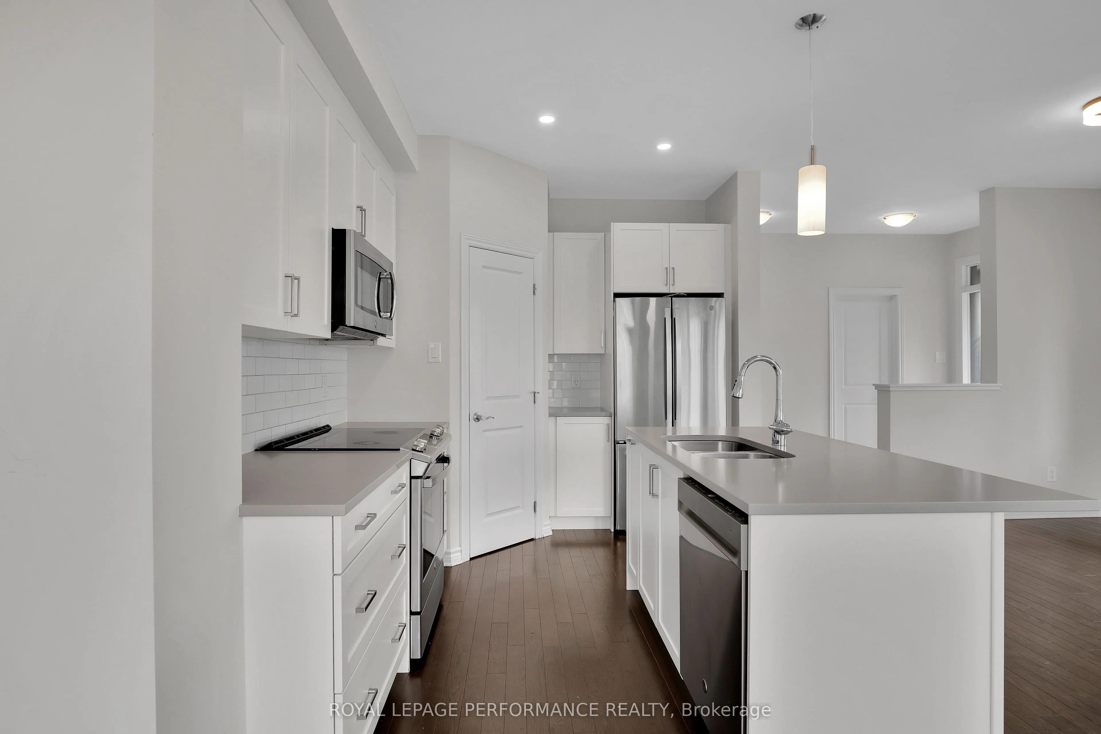 108 Wabikon Crescent