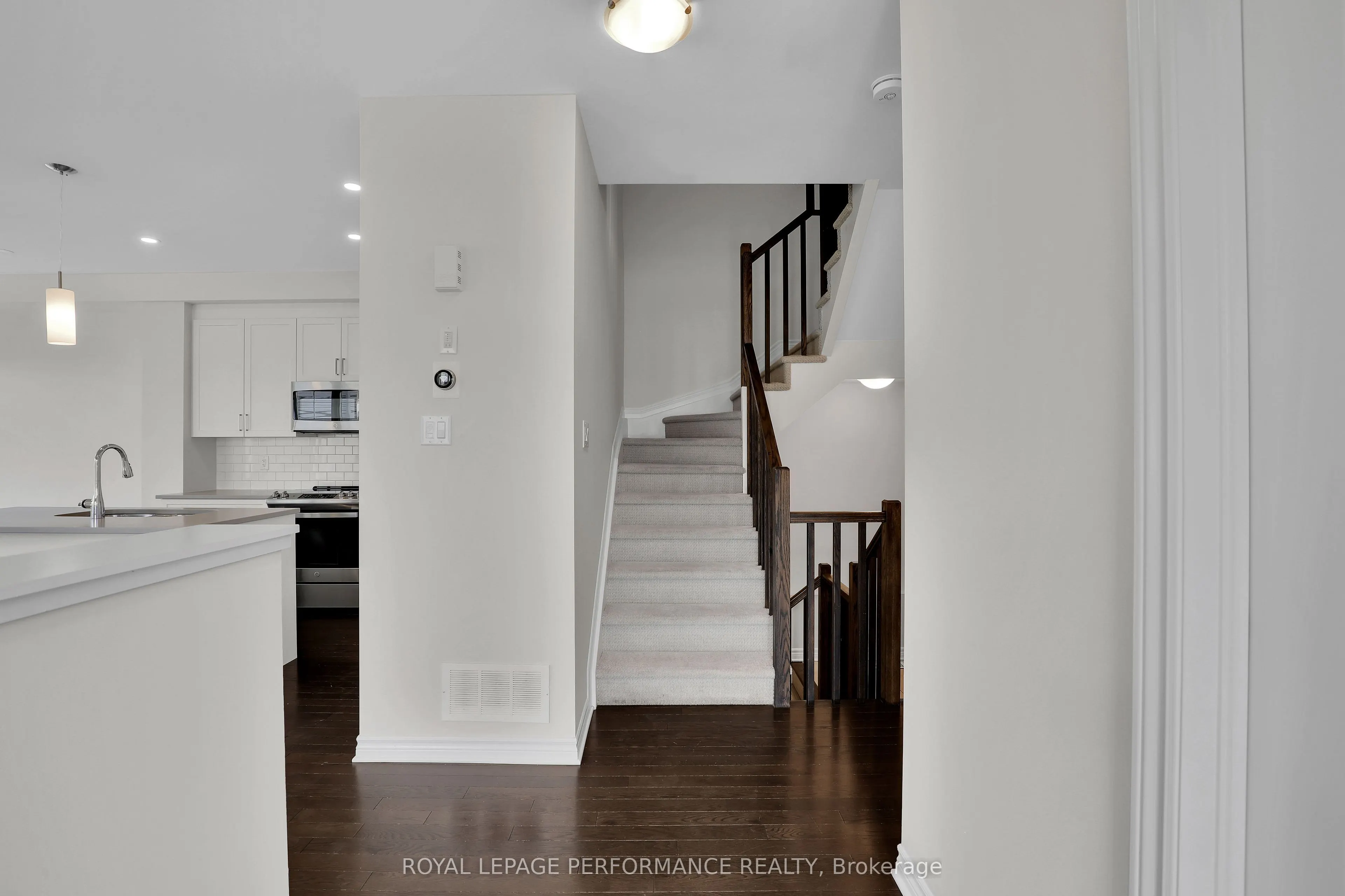 108 Wabikon Crescent