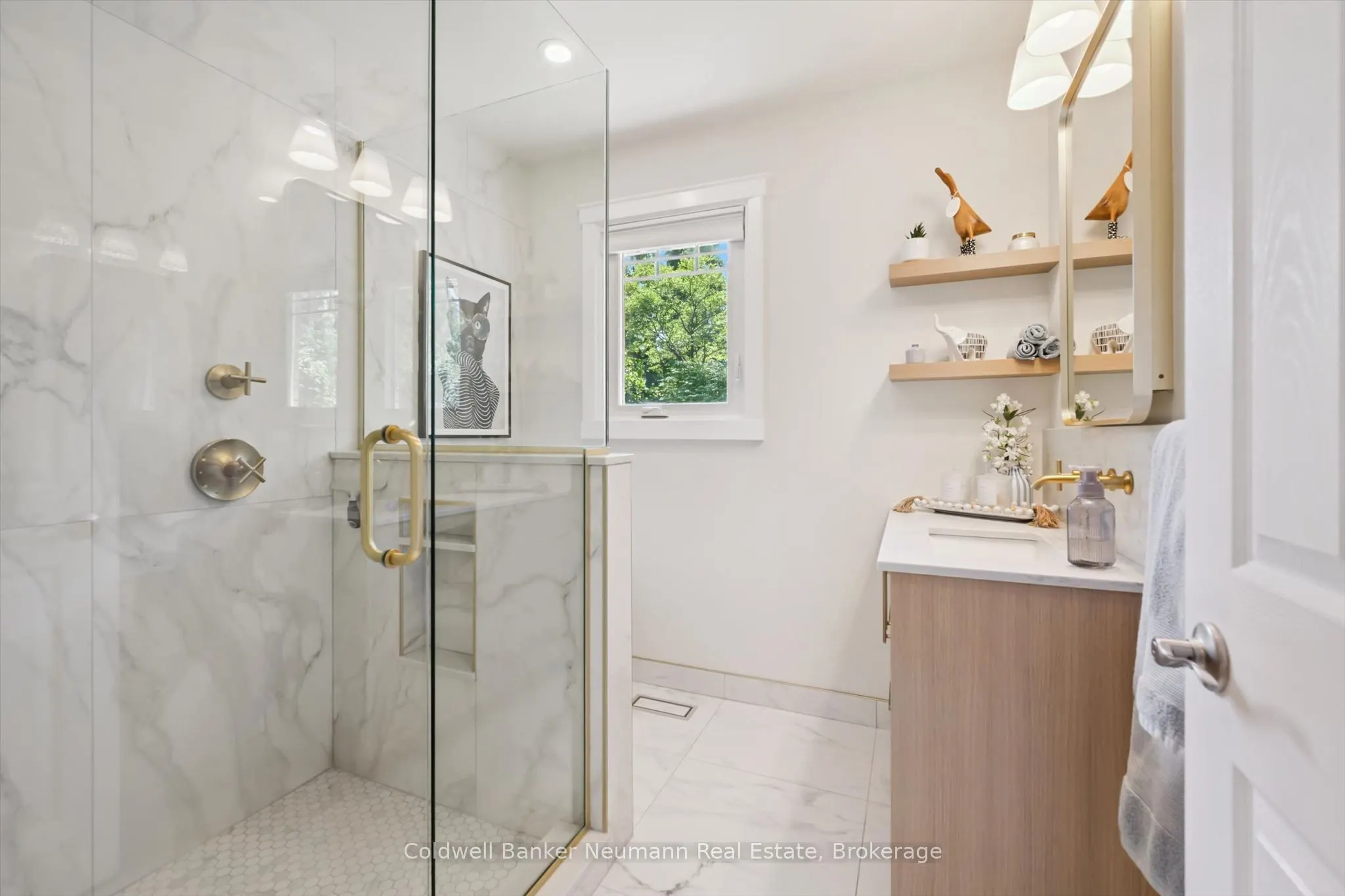 25 Bennett Avenue