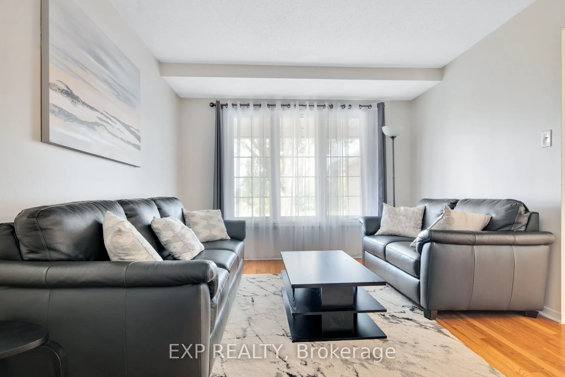 103 FLAMBOROUGH Way