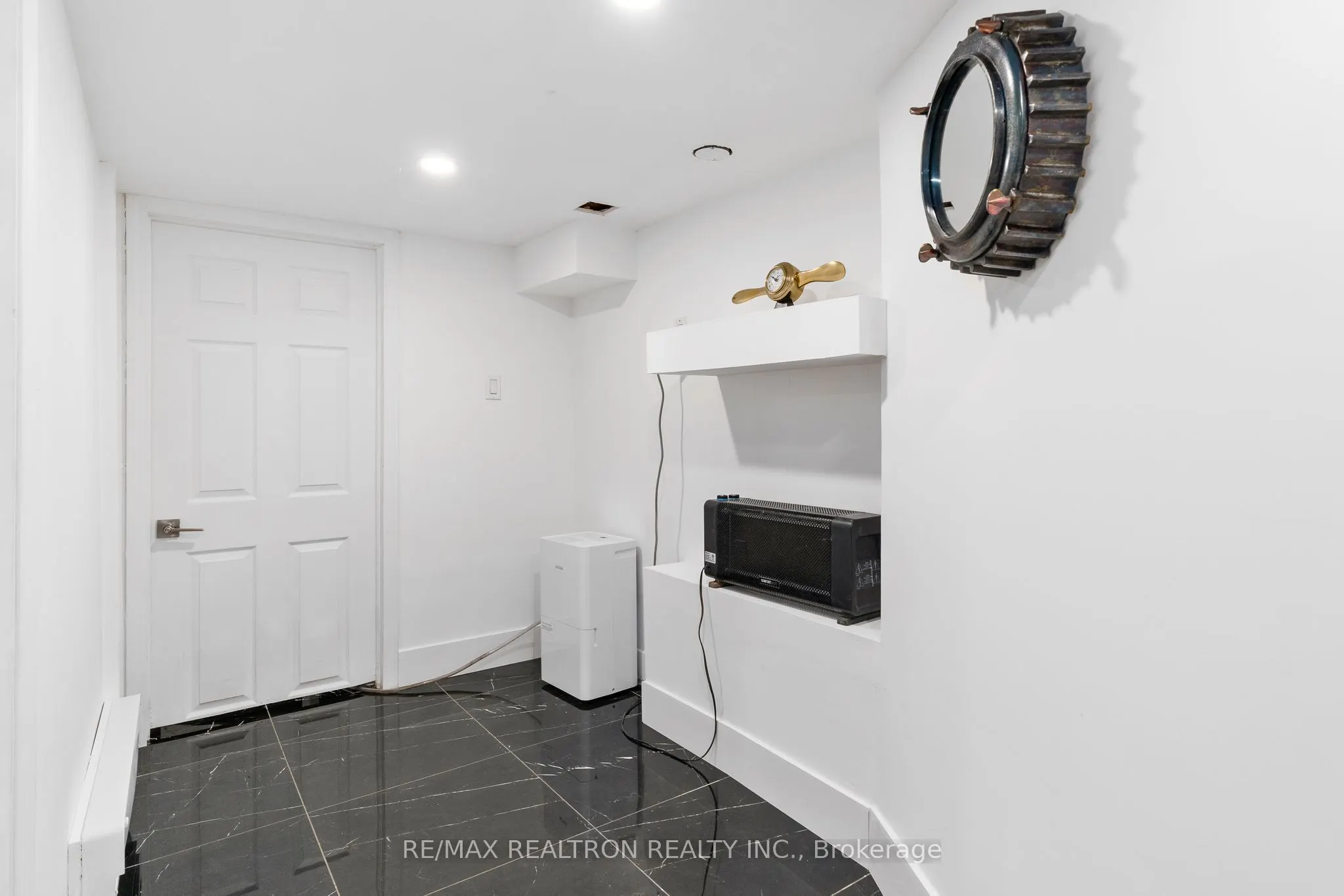 2141 County Road 9