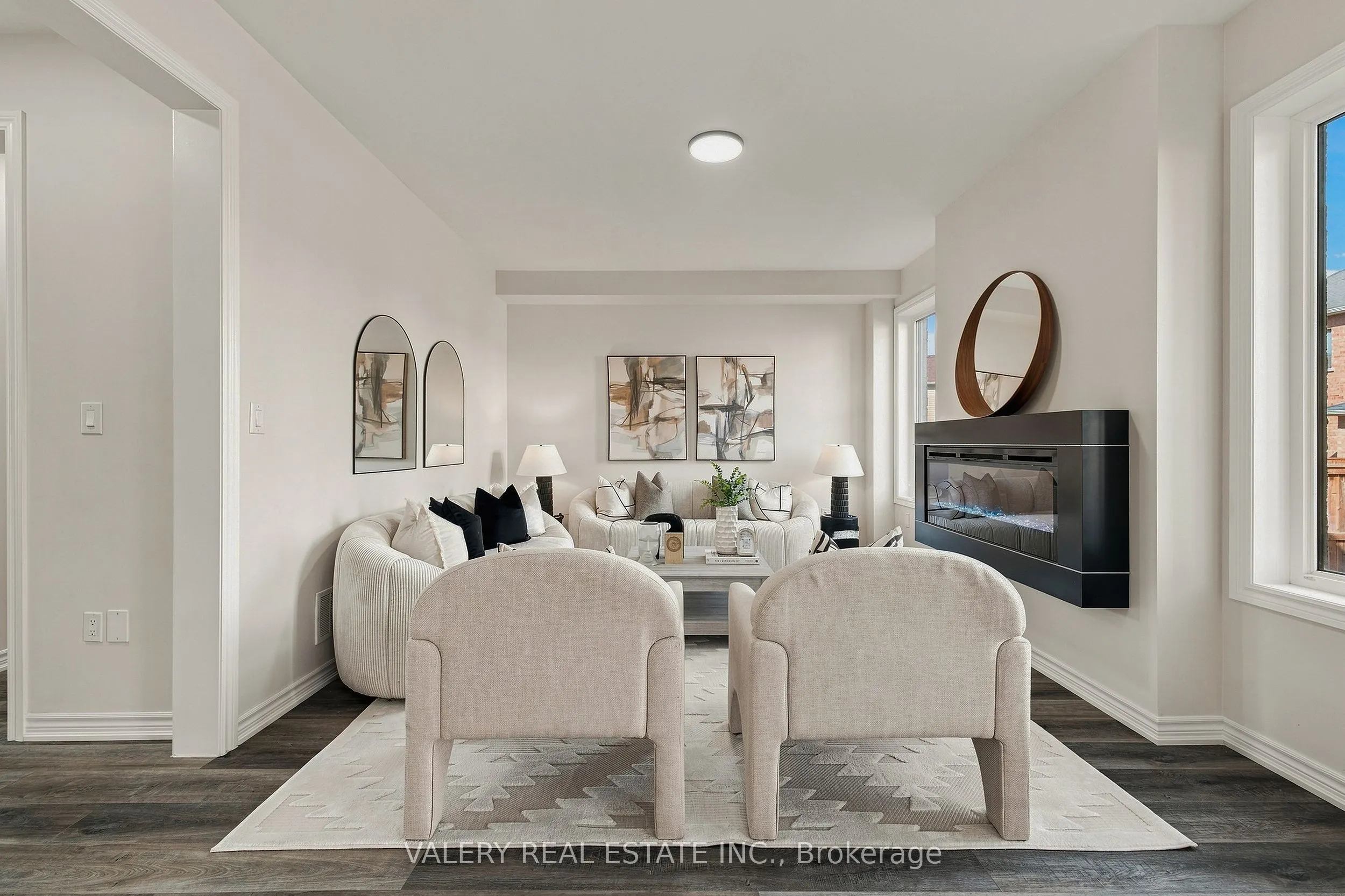 32 Montrose Avenue