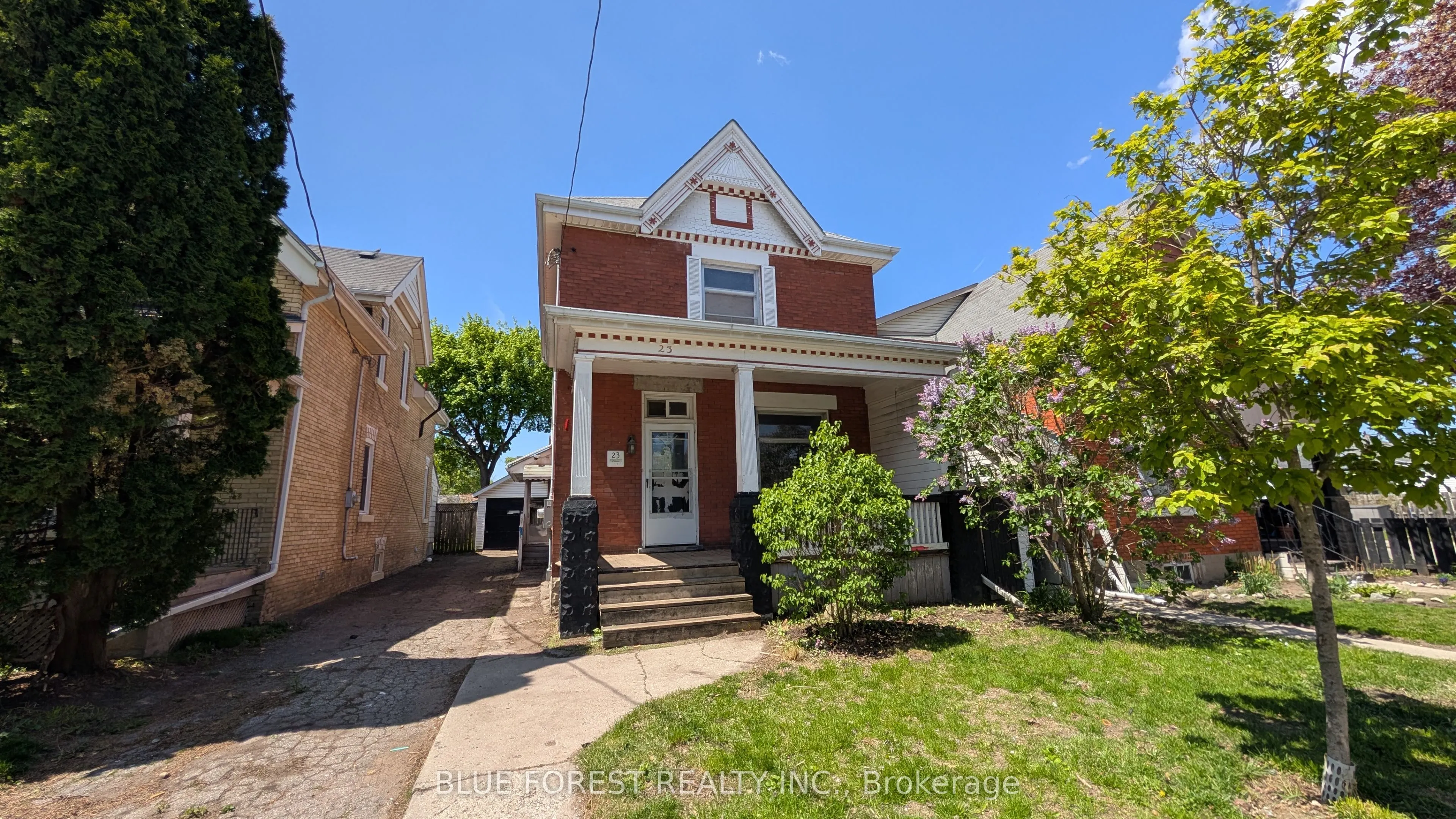 23 Hyatt Avenue