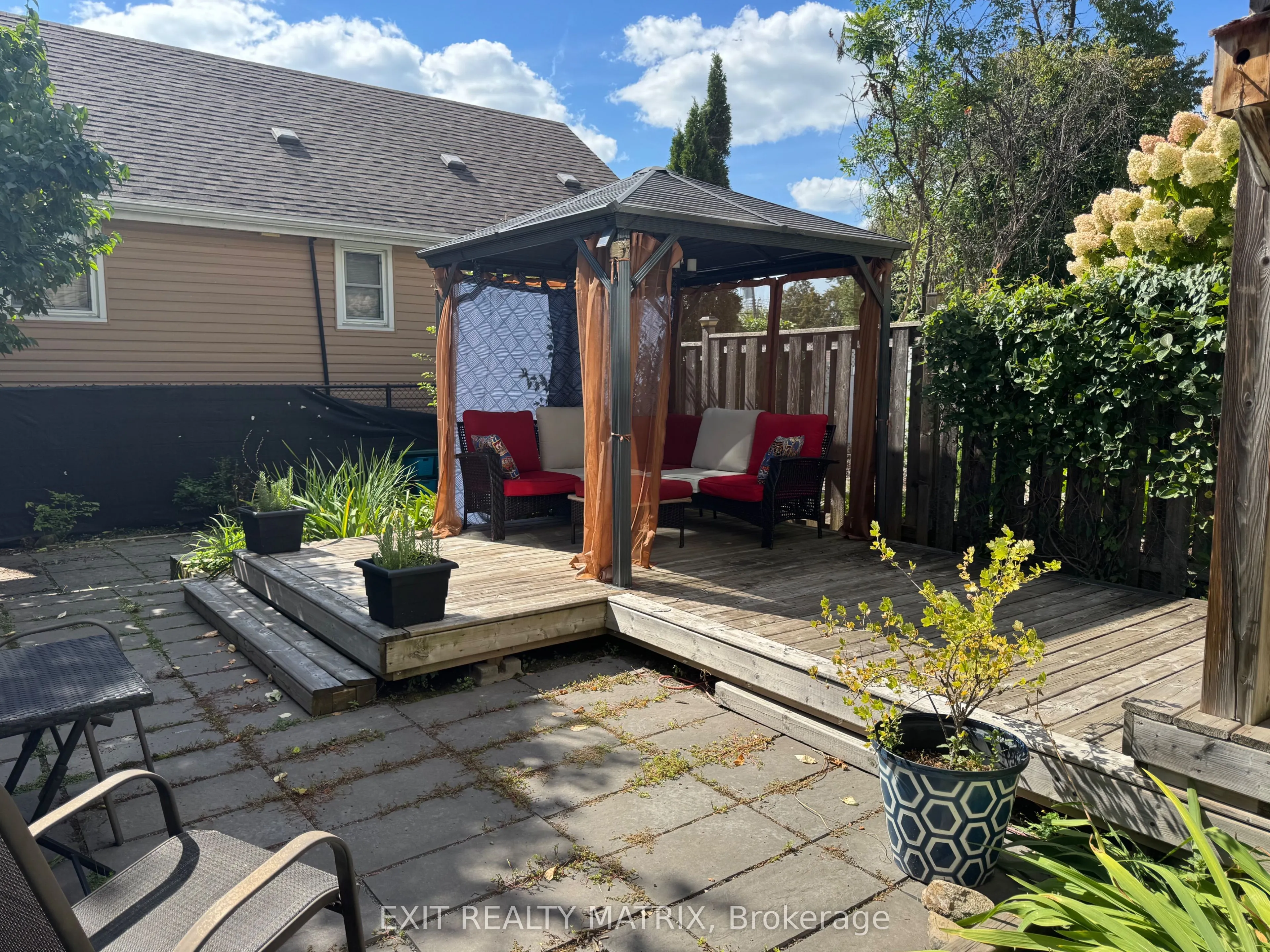 124 Dahlia Street
