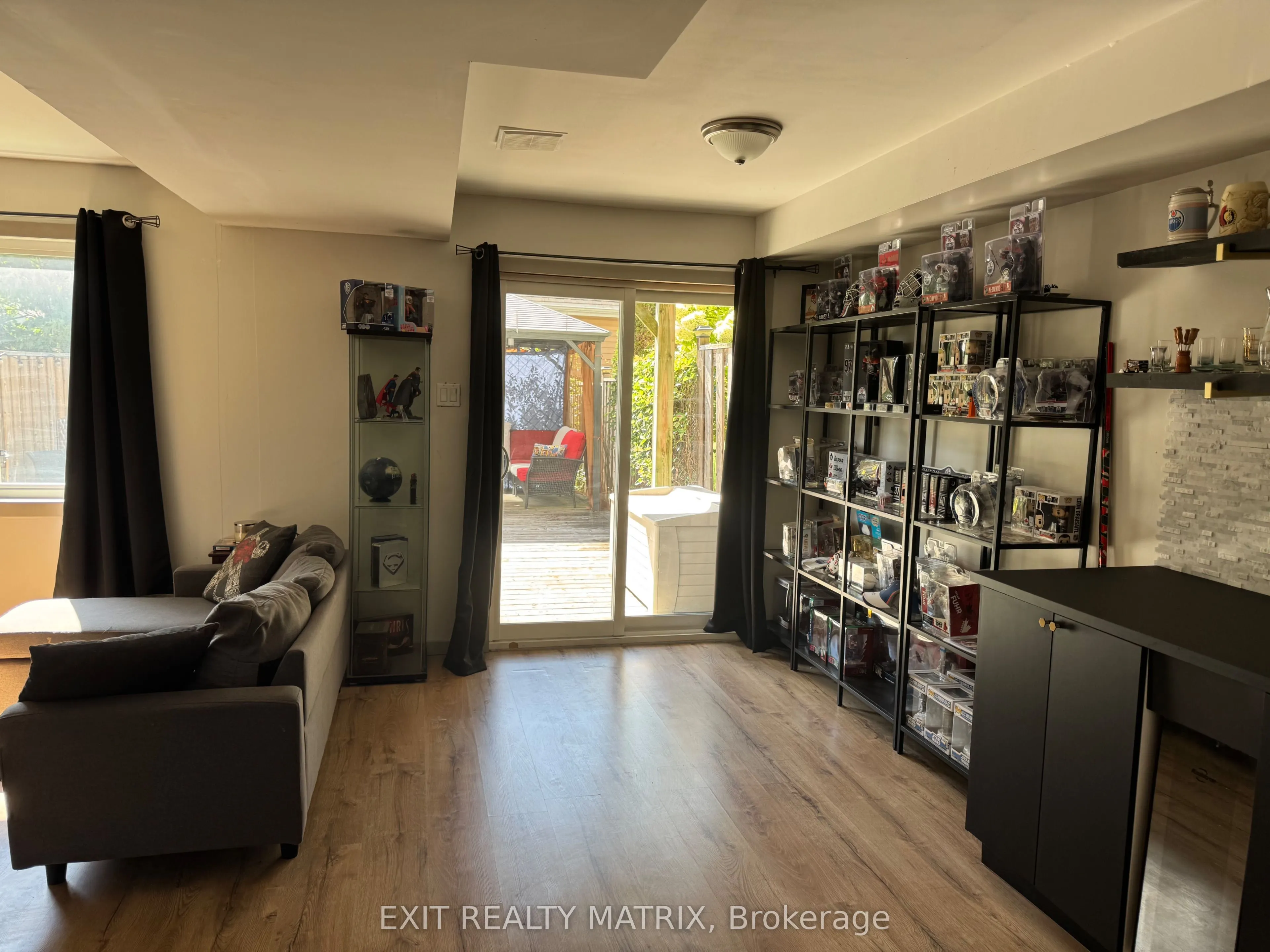 124 Dahlia Street