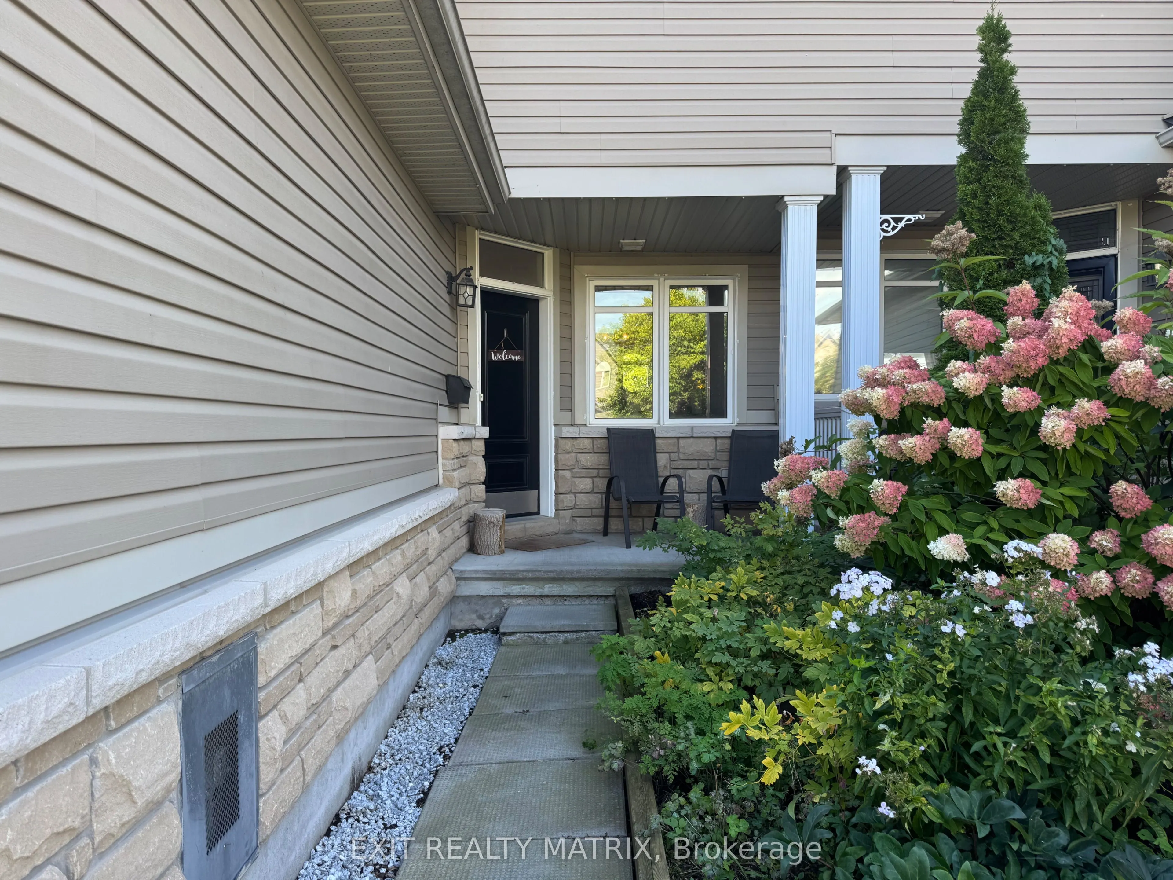 124 Dahlia Street