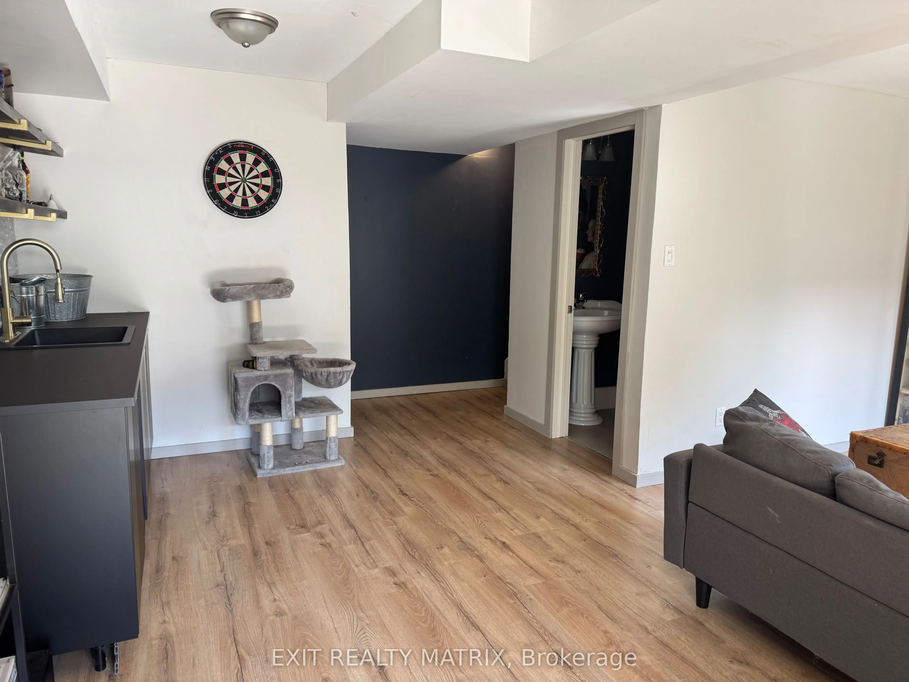 124 Dahlia Street