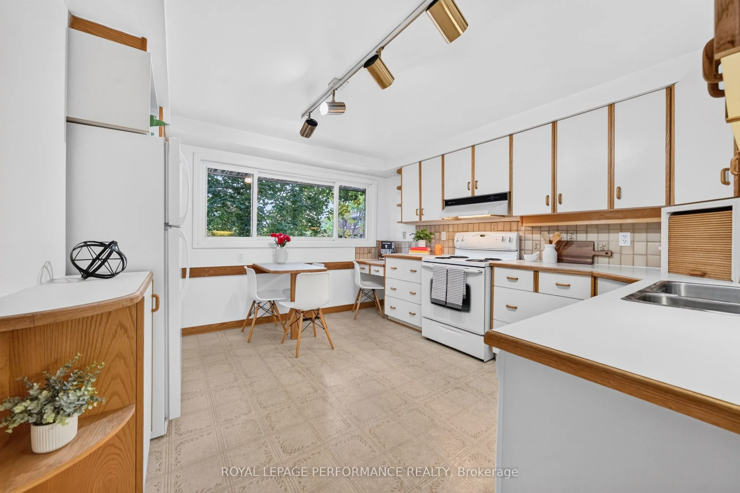 2 Bertona Street #23
