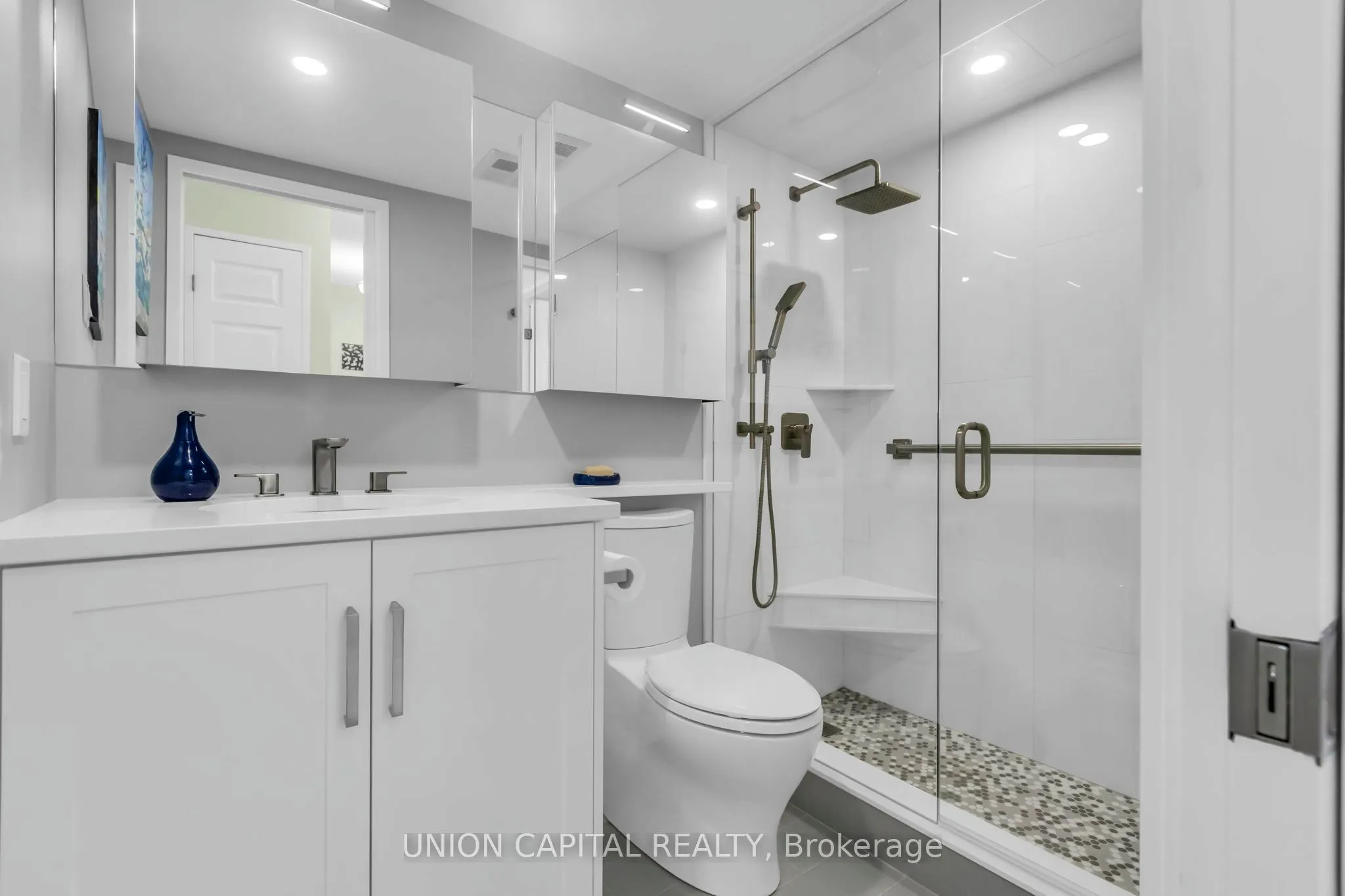 265 Westcourt Place #502
