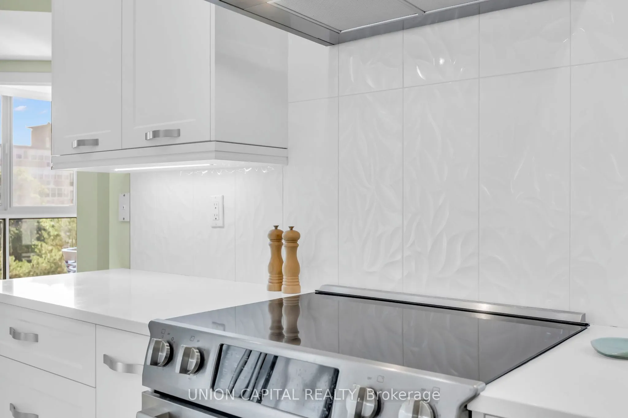 265 Westcourt Place #502