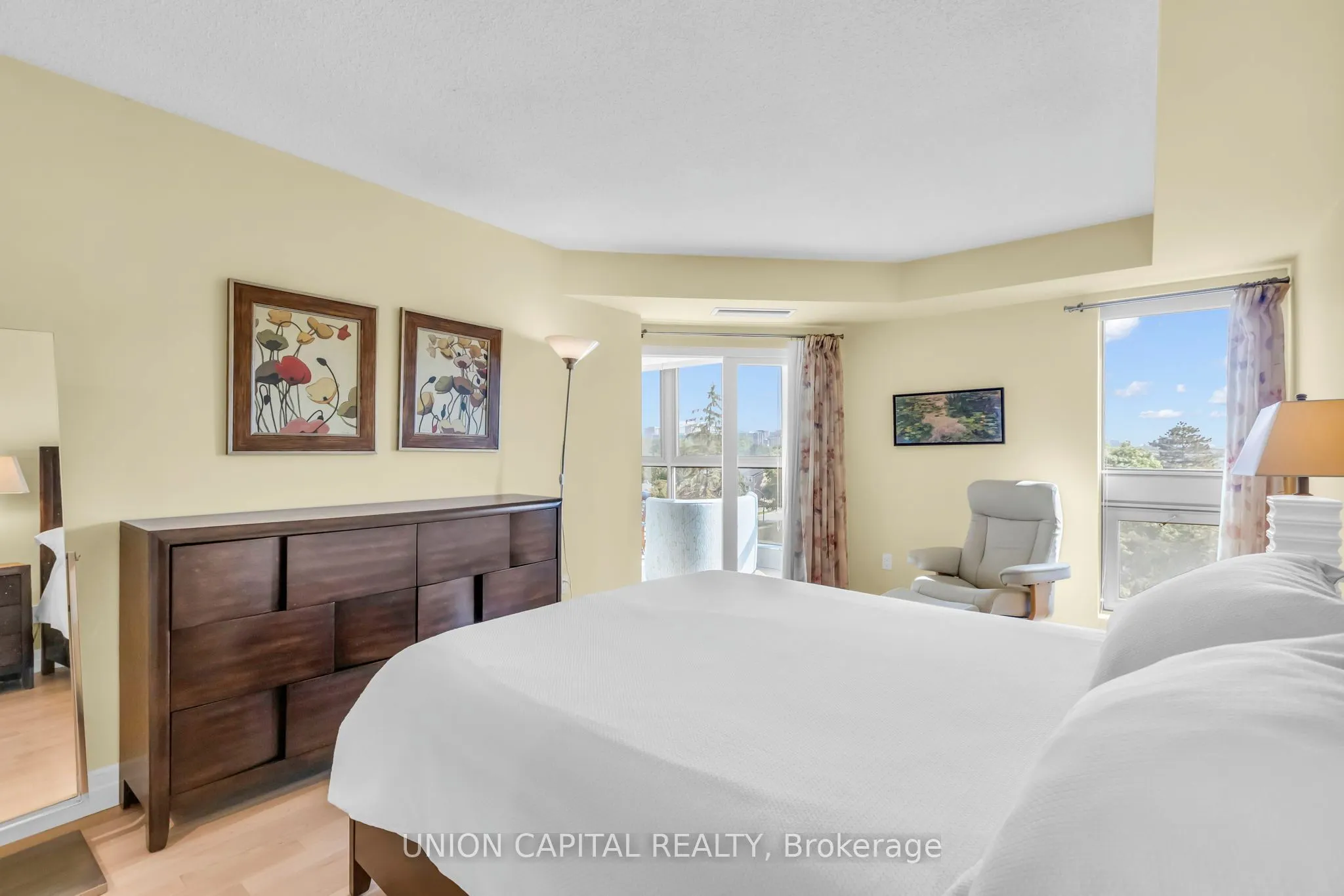 265 Westcourt Place #502