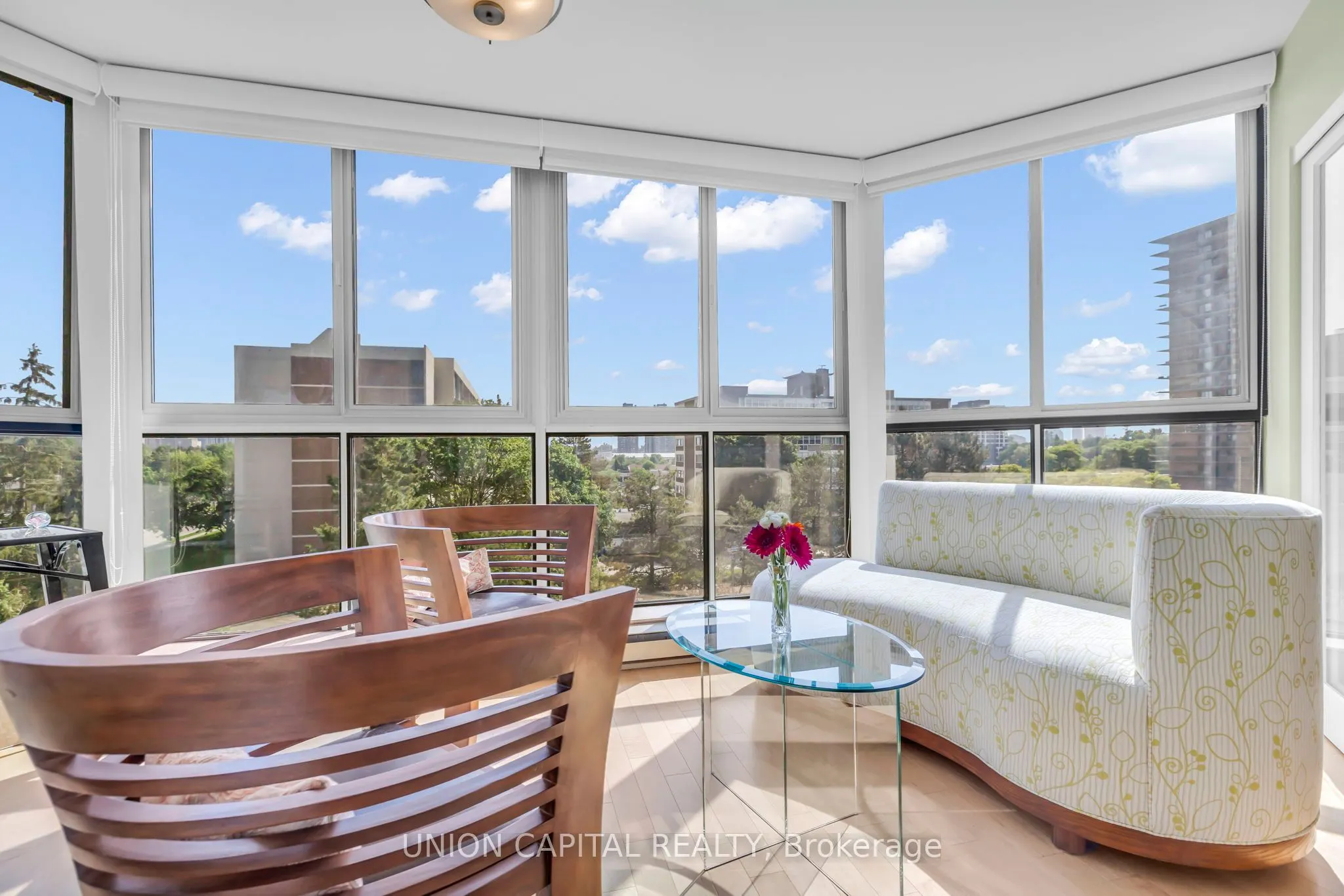 265 Westcourt Place #502