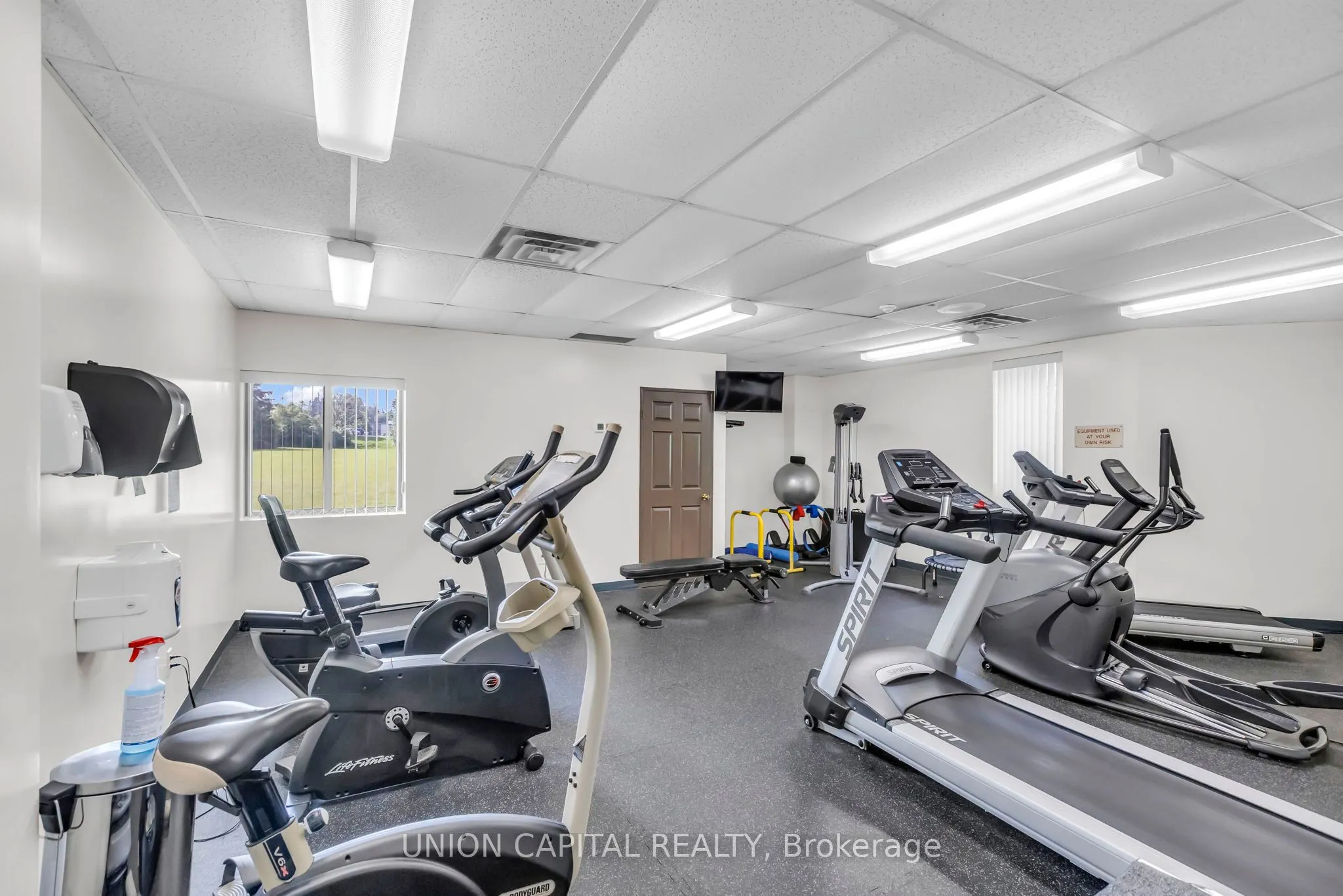 265 Westcourt Place #502