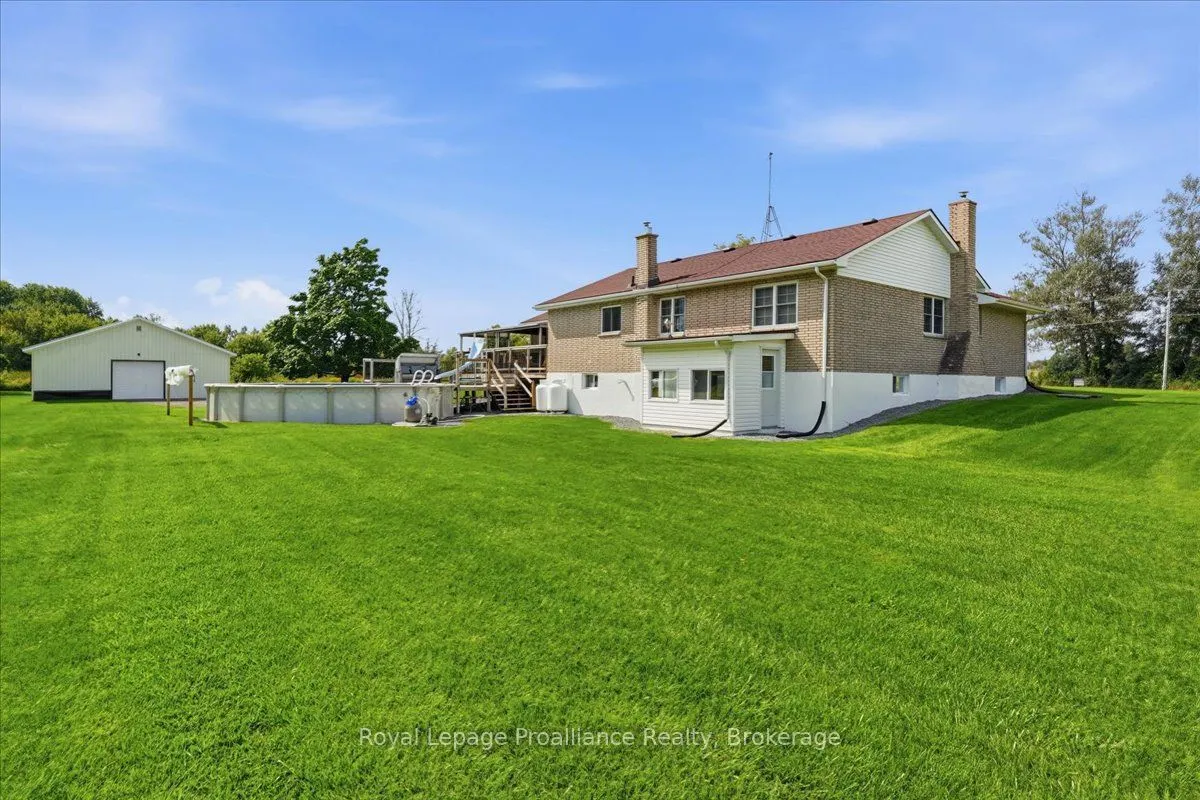 305 Valley Road
