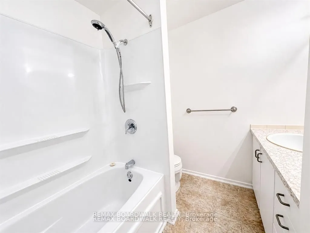 53J Sumac Street #J