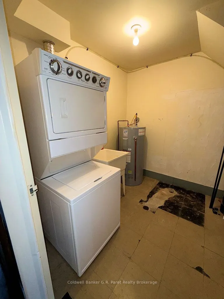 150 Concession Street E #3