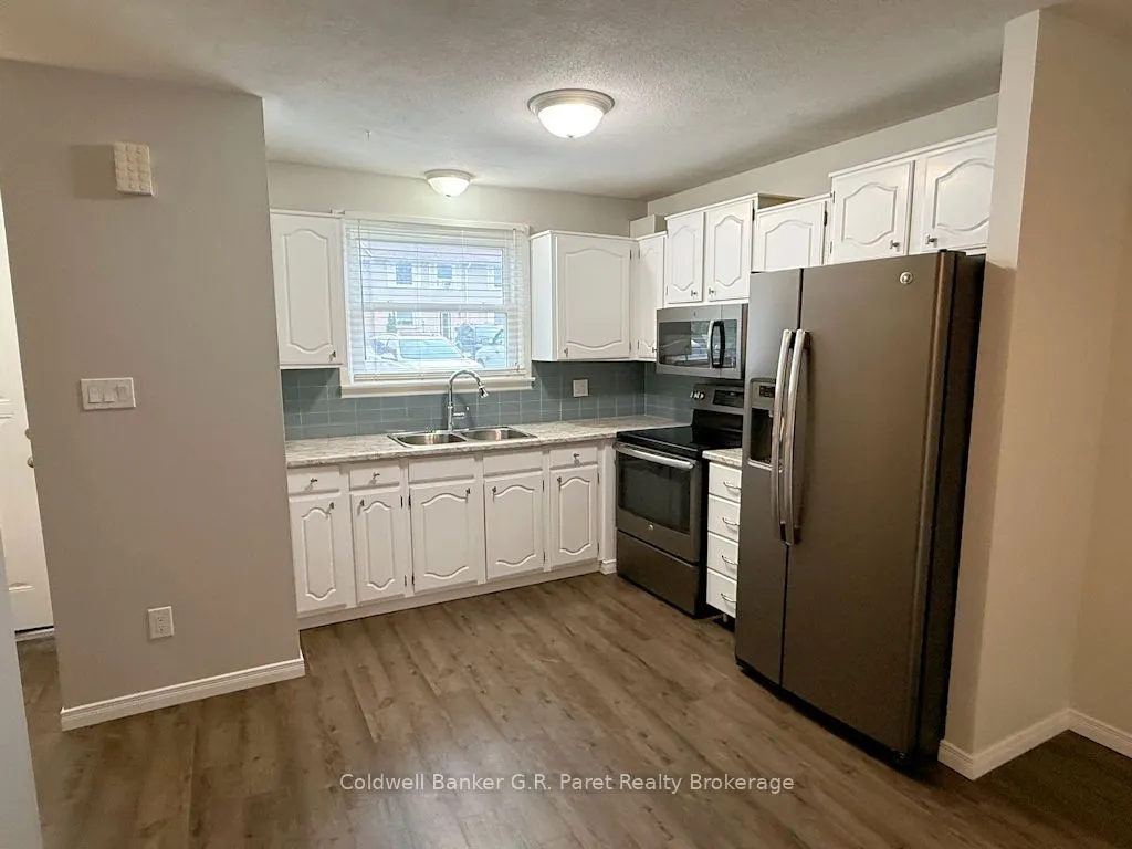 150 Concession Street E #3