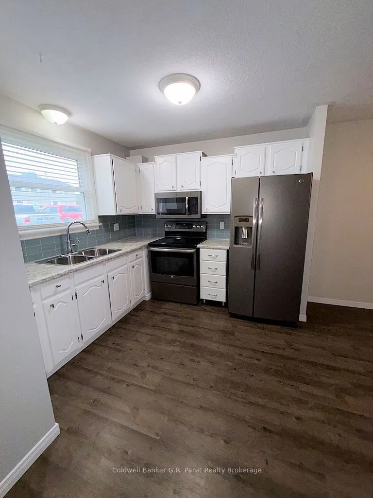 150 Concession Street E #3