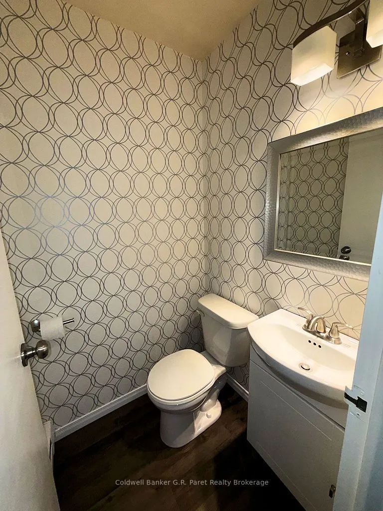150 Concession Street E #3