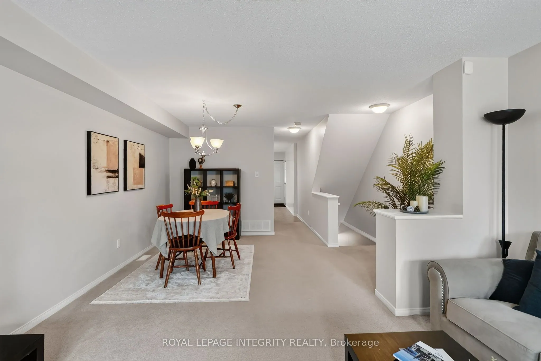 795 Longfields Drive #14