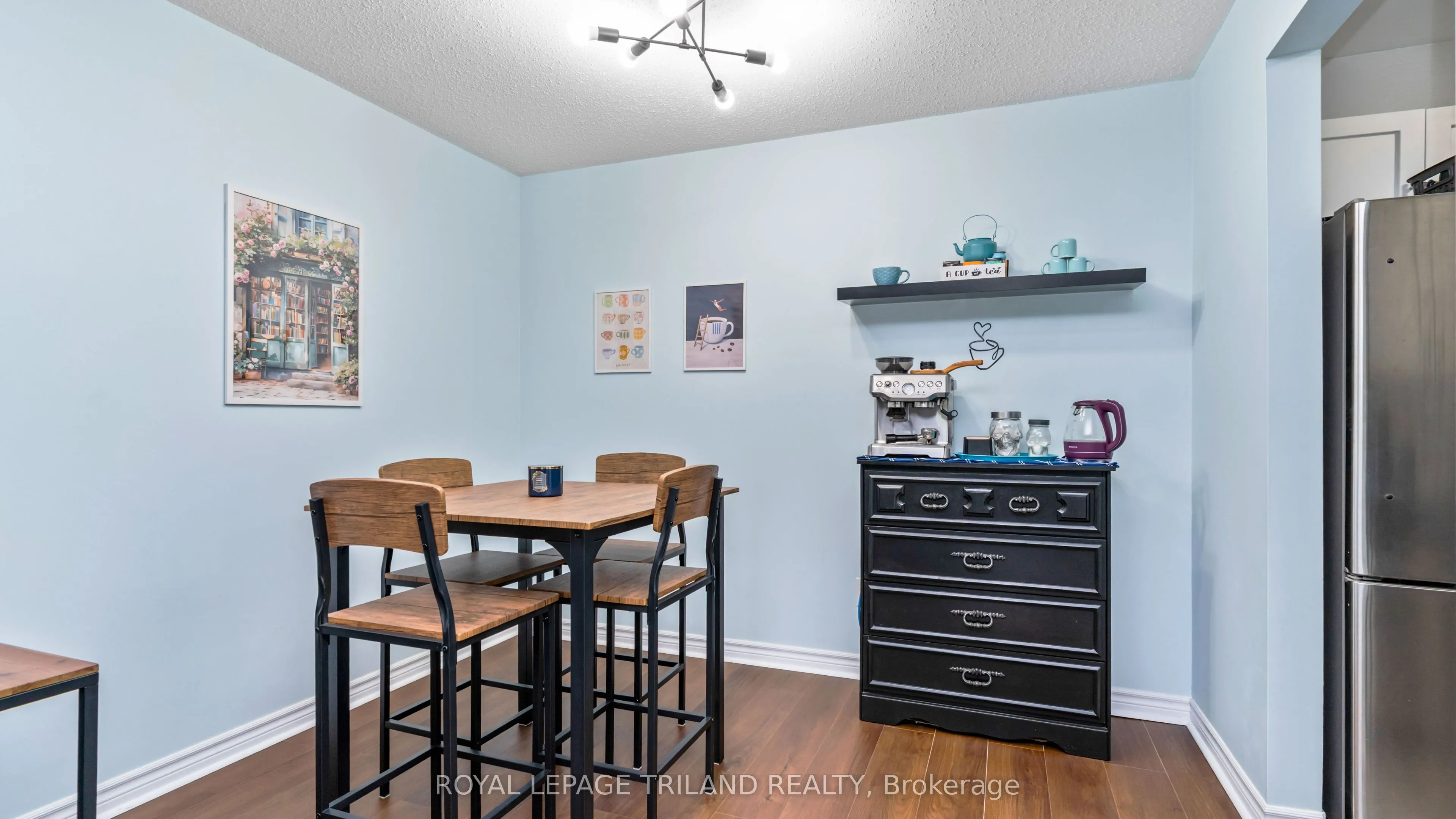 735 DEVERON Crescent #116
