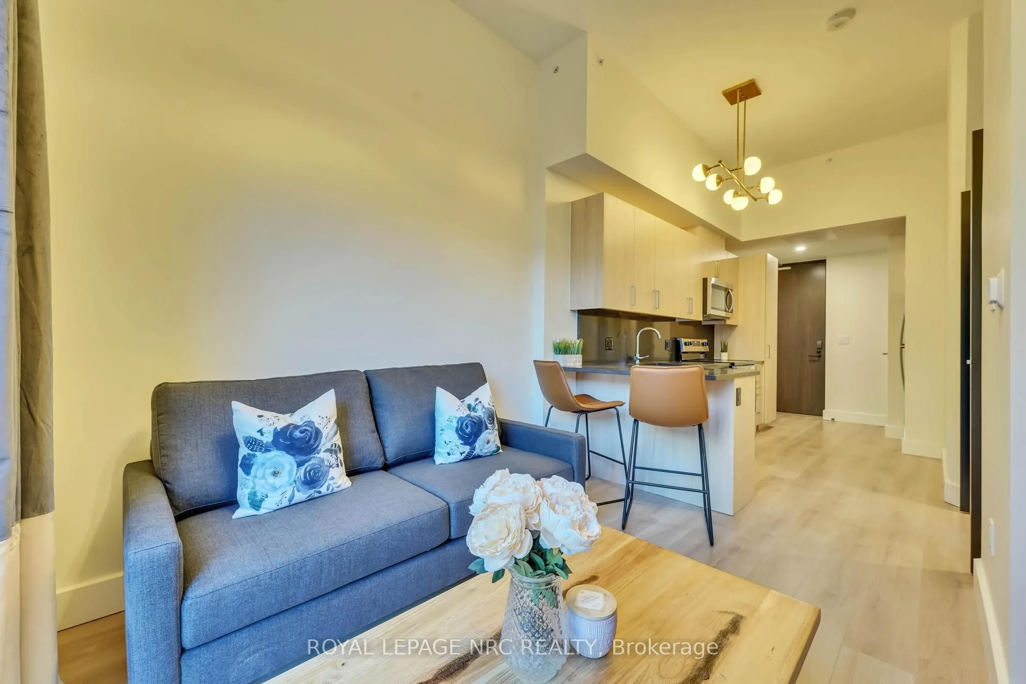 145 Columbia Street W #133