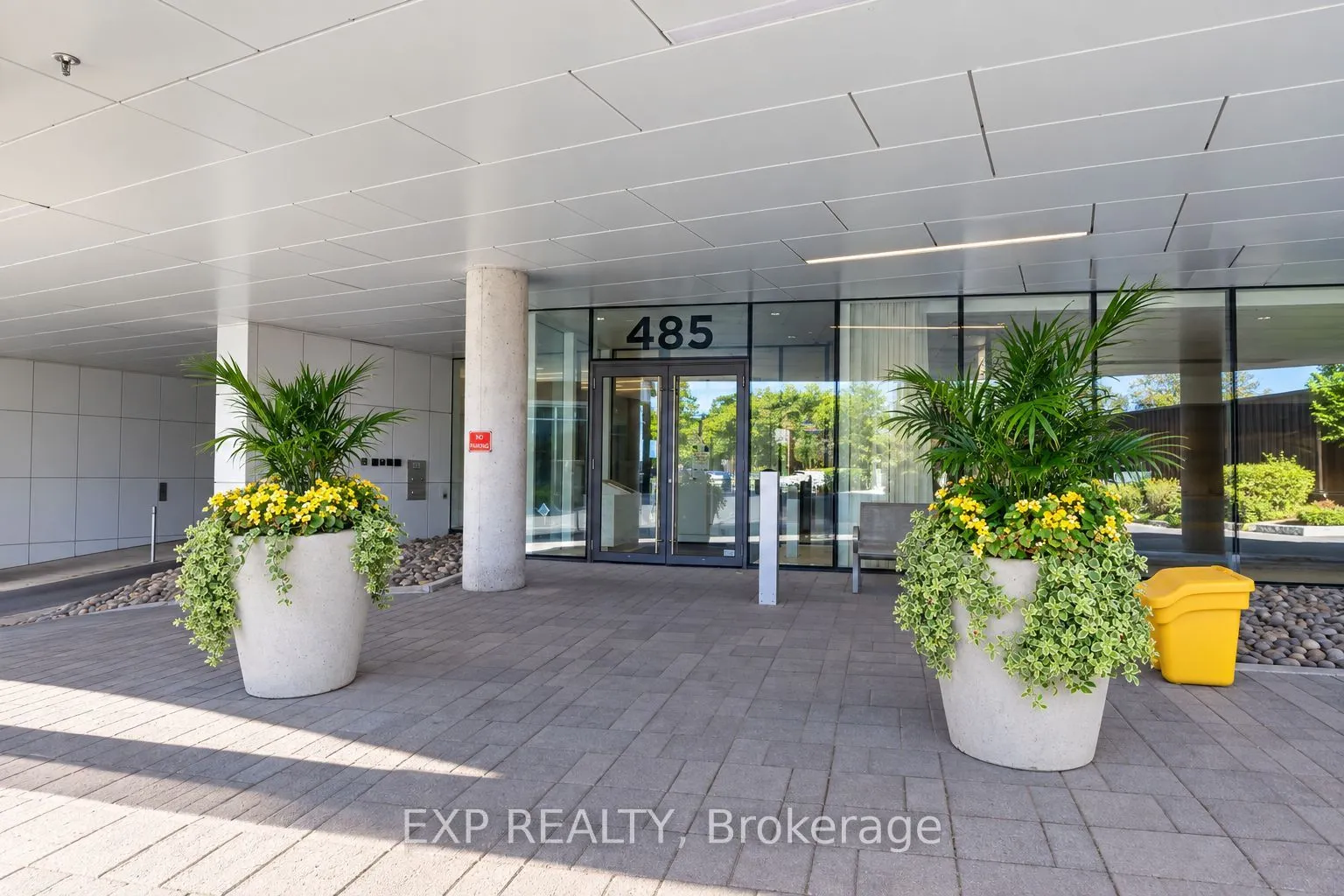 485 Richmond Road #810