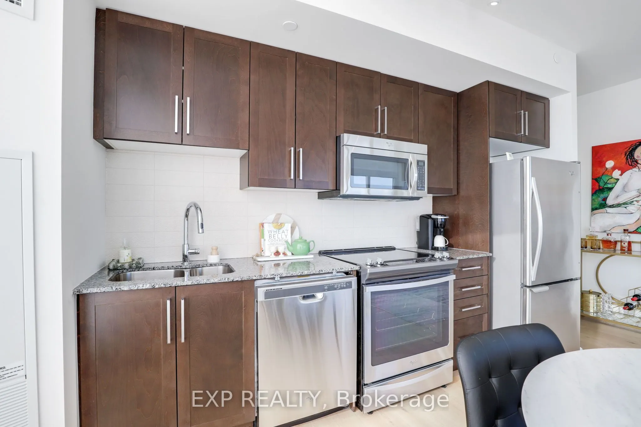 485 Richmond Road #810