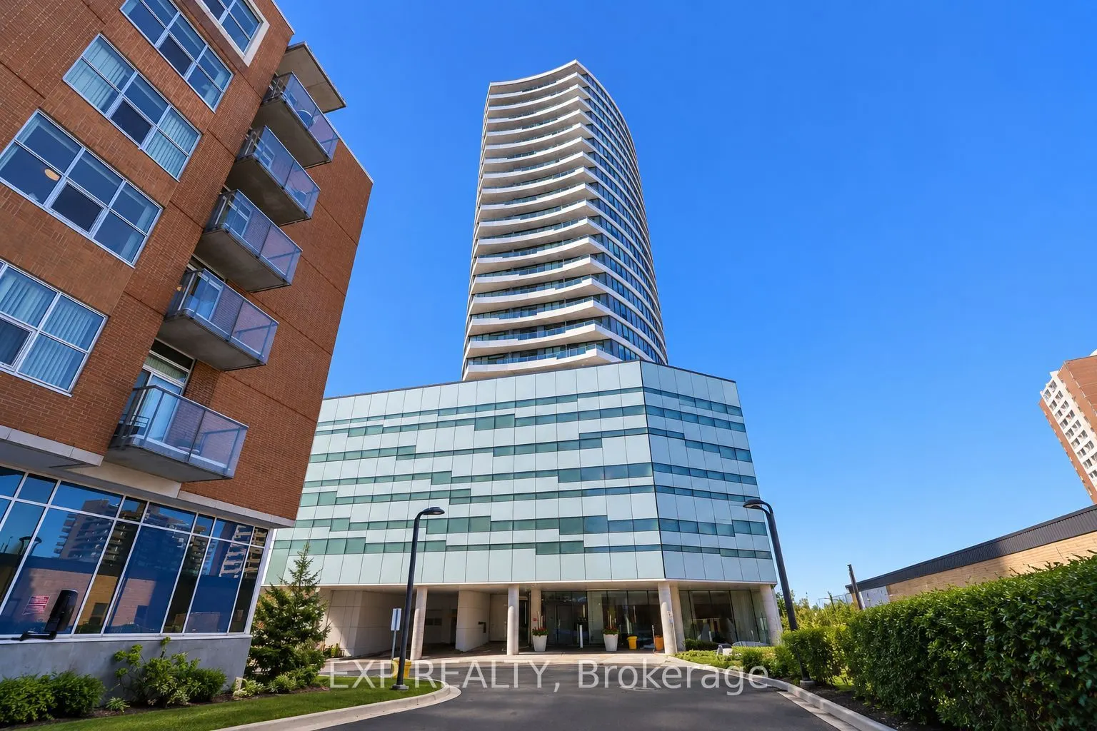 485 Richmond Road #810