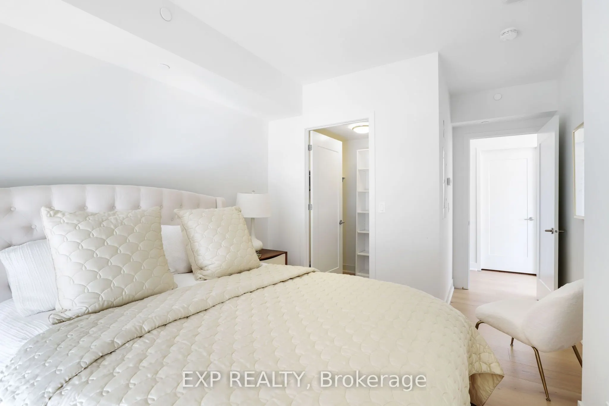 485 Richmond Road #810