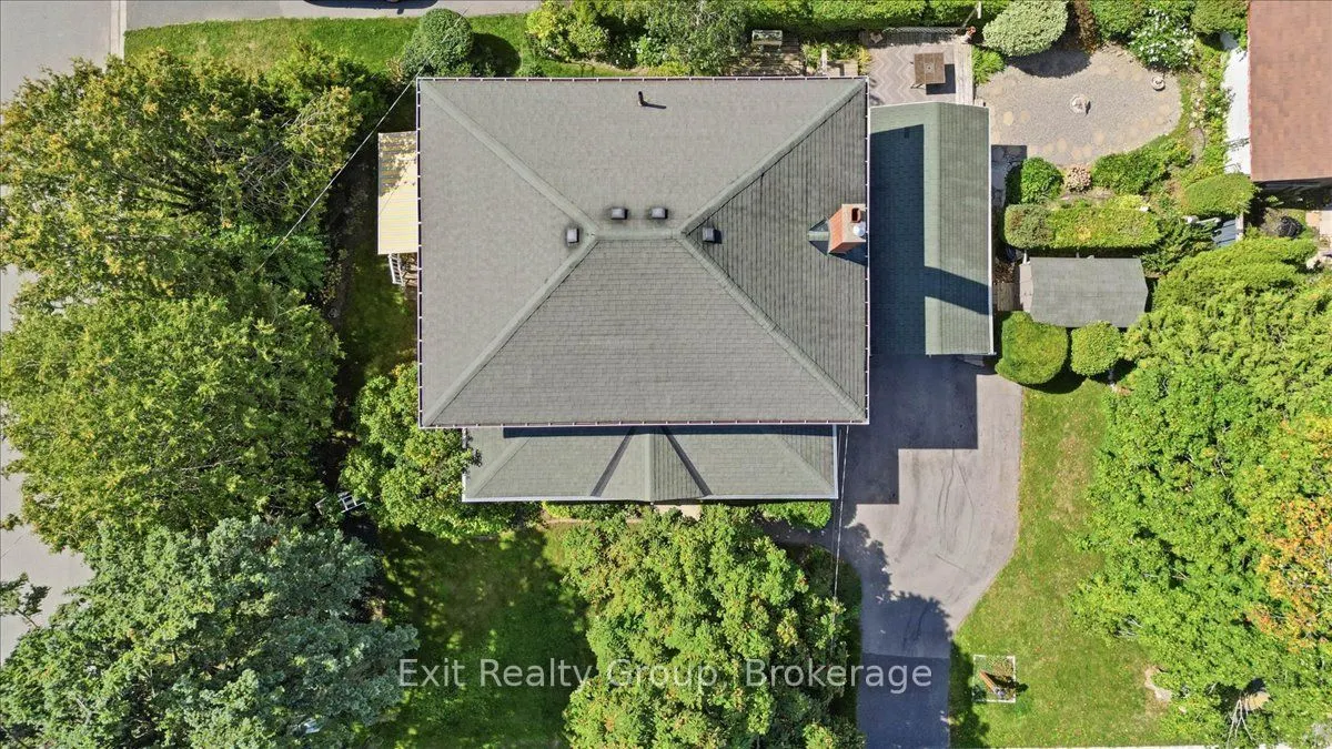 28 Lorne Avenue