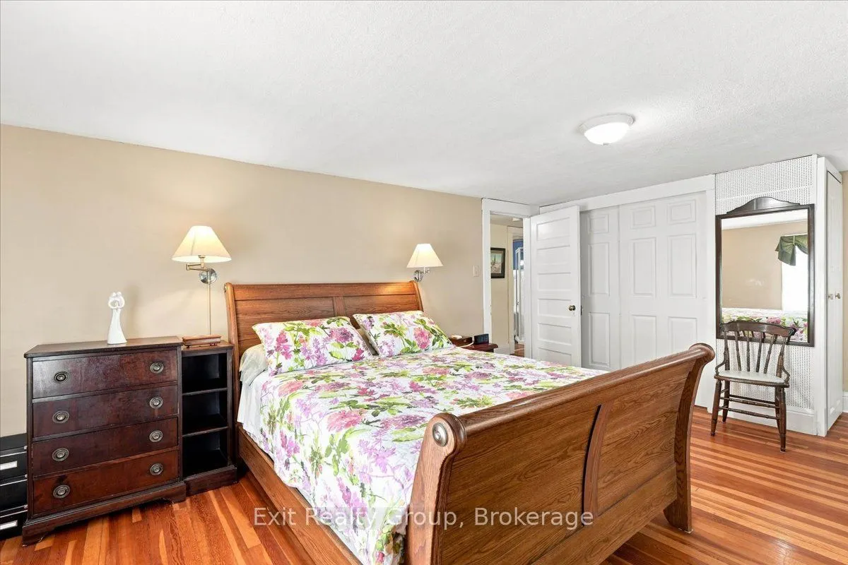 28 Lorne Avenue