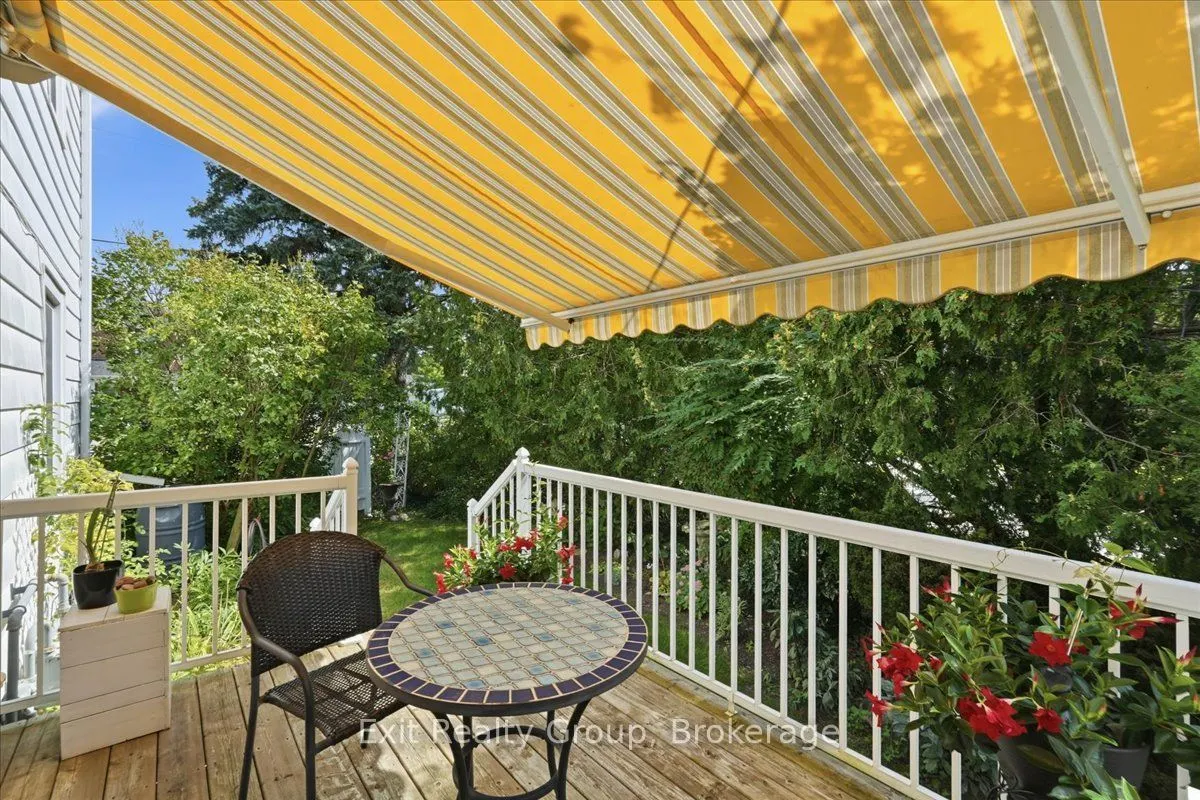 28 Lorne Avenue