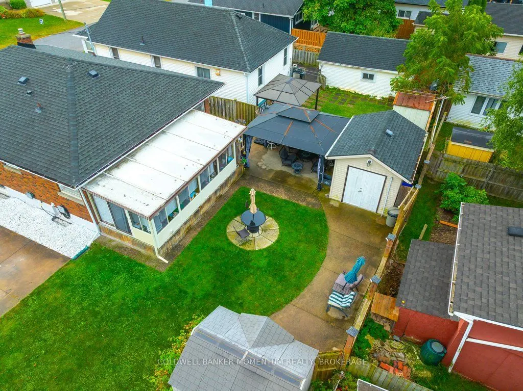 51 Martin Street N
