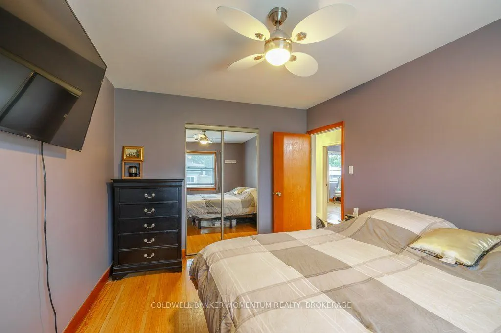 51 Martin Street N