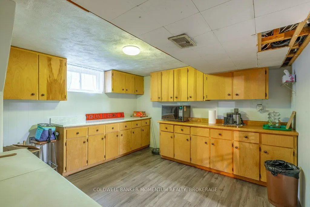 51 Martin Street N