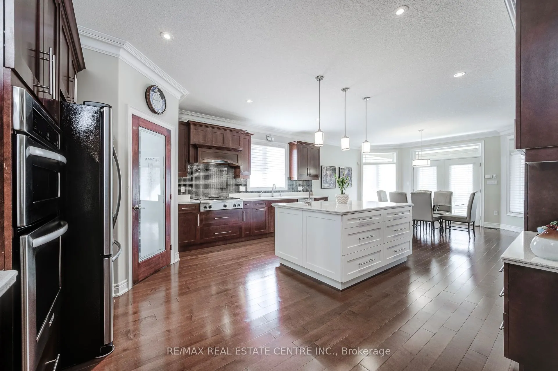 4072 Highland Park Drive