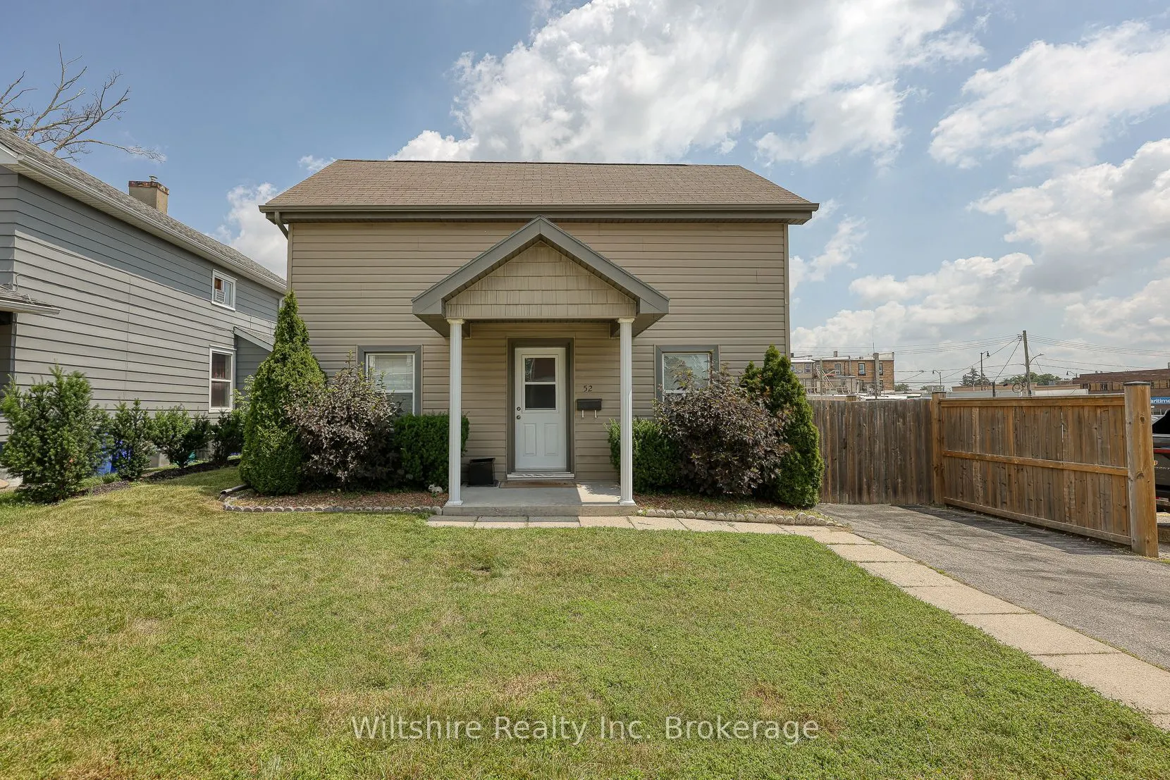 52 Bidwell Street
