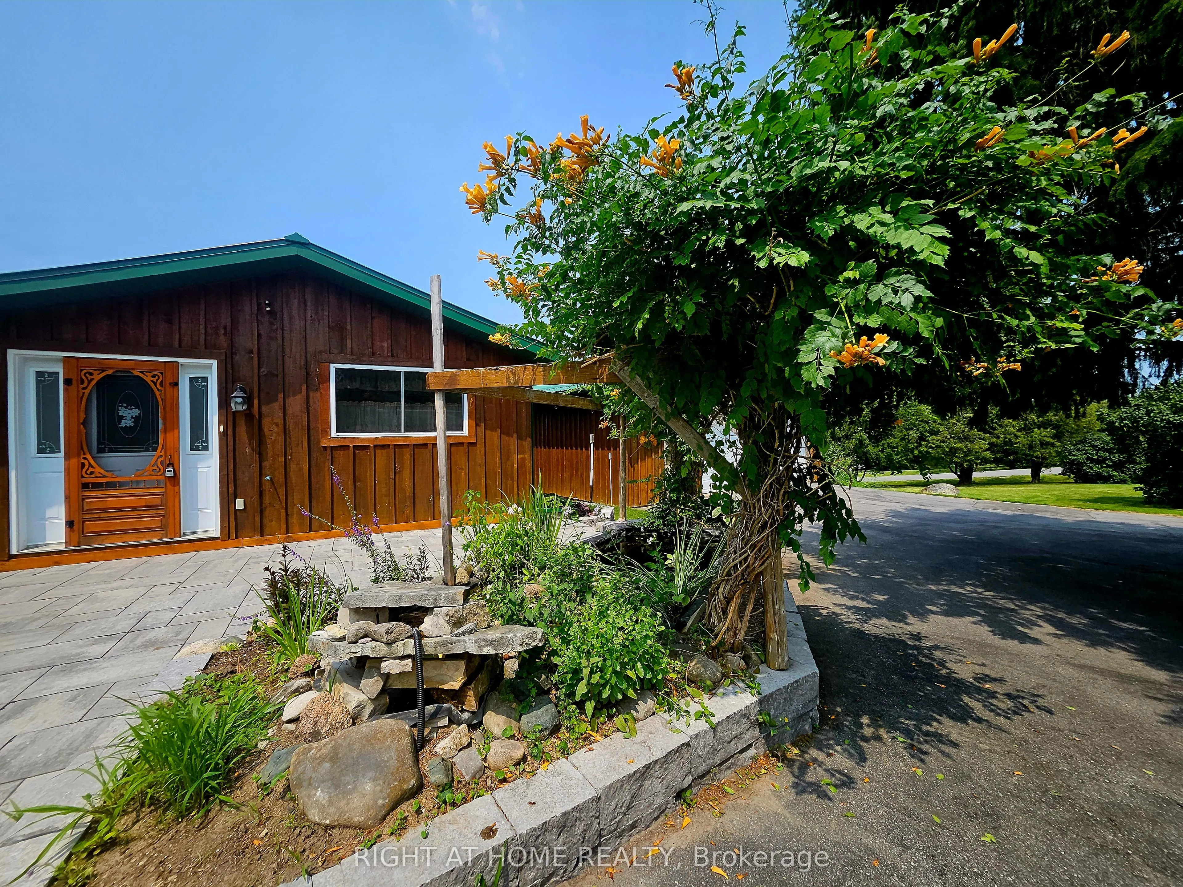 152 Grandview Drive