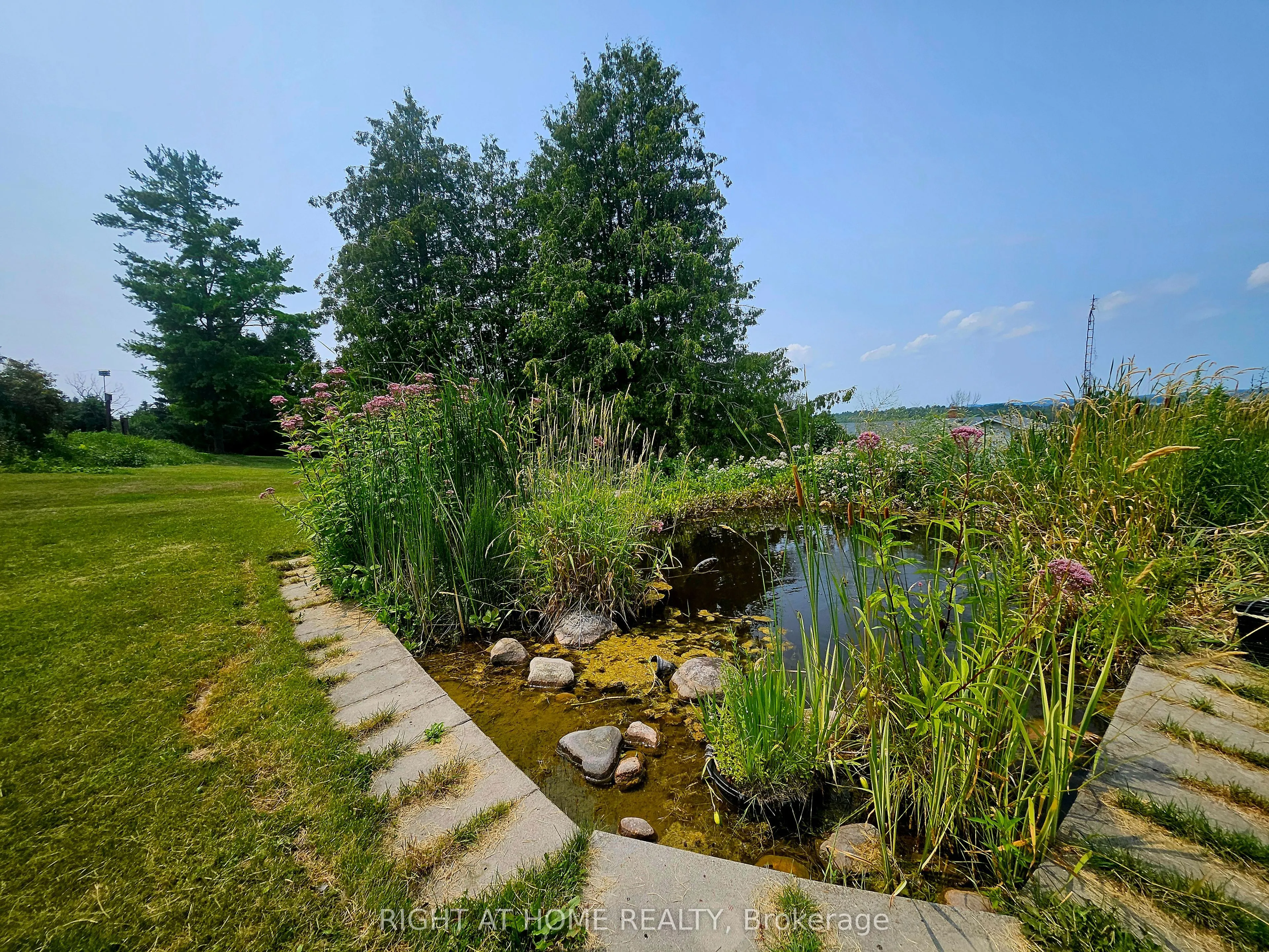 152 Grandview Drive