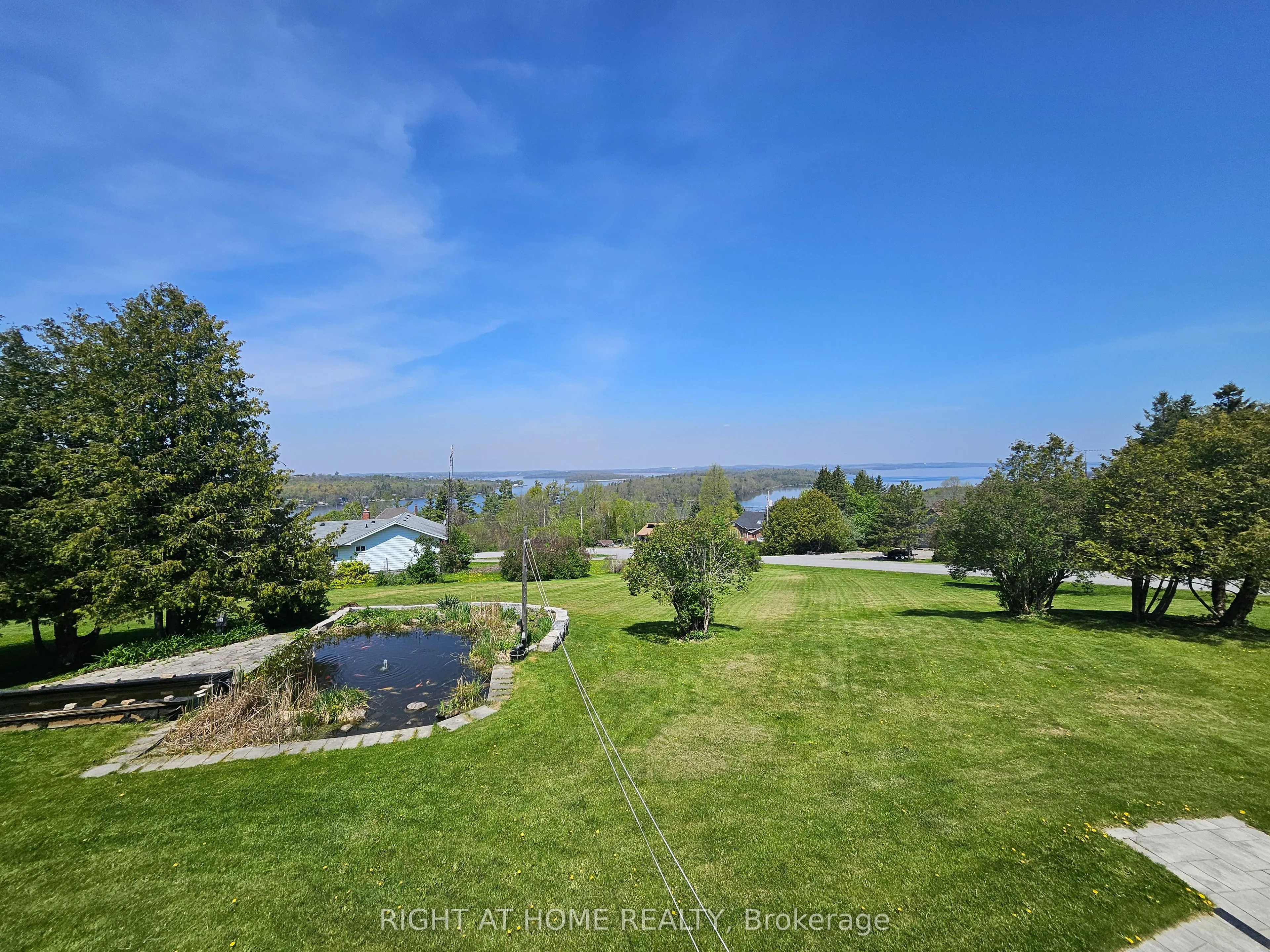 152 Grandview Drive