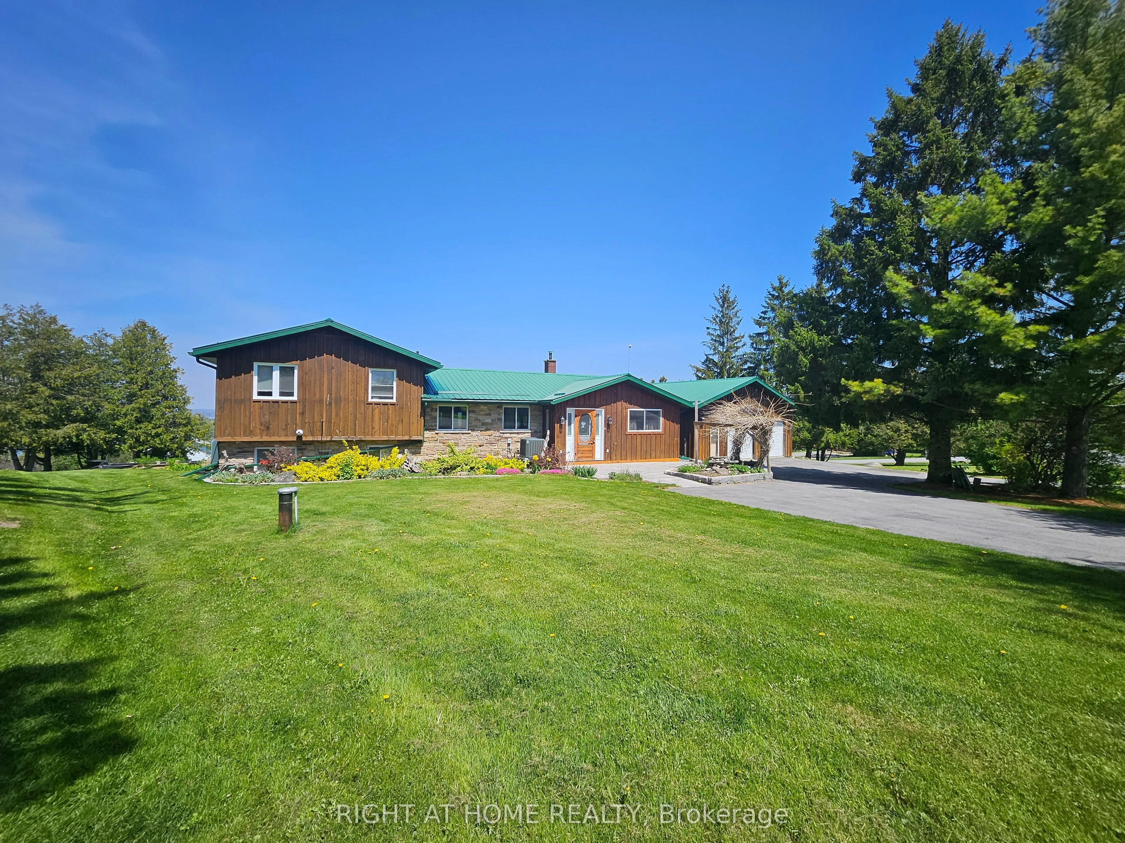 152 Grandview Drive