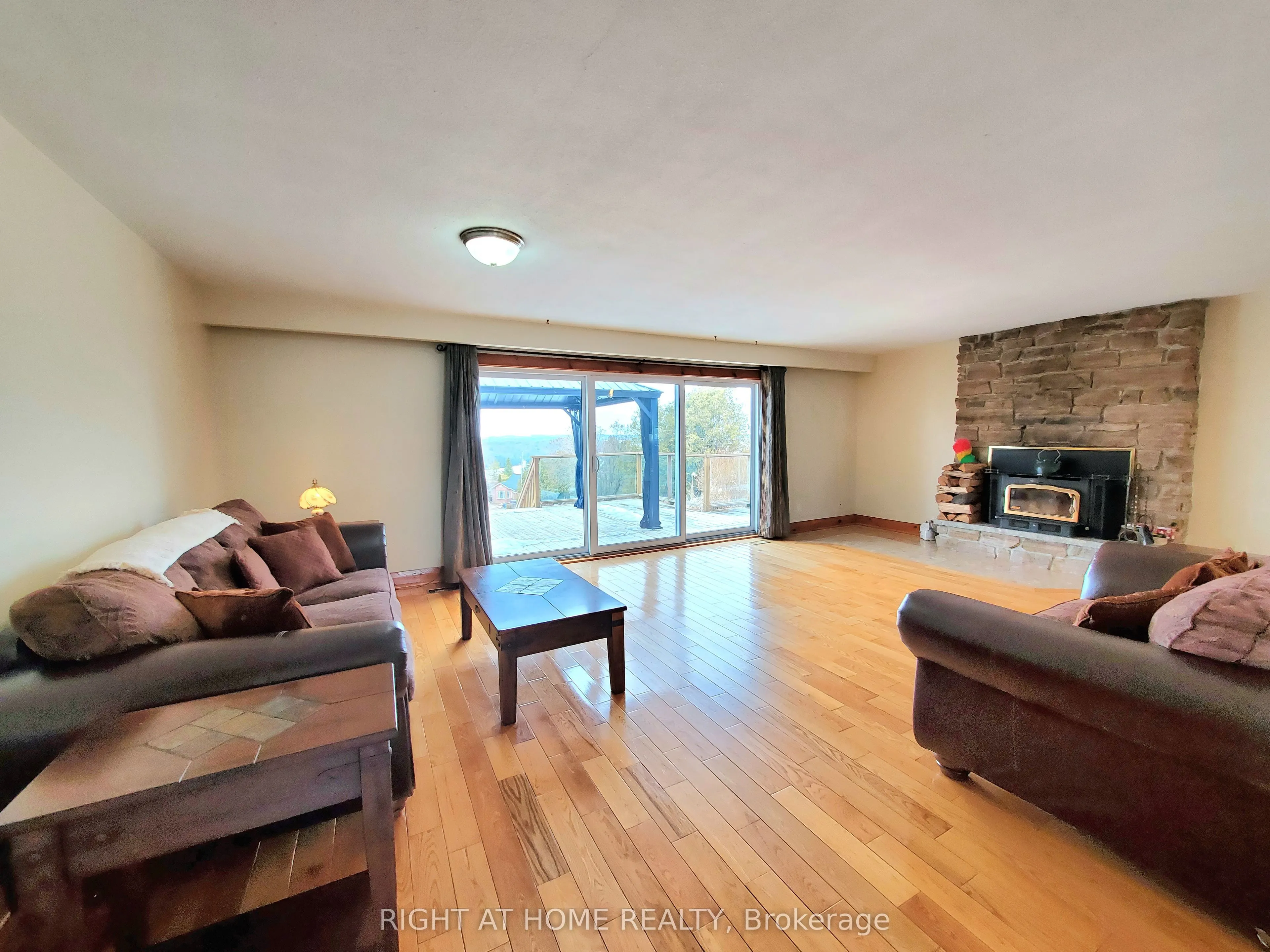 152 Grandview Drive